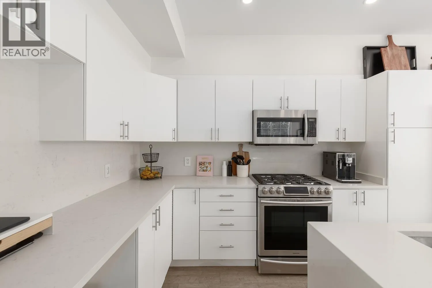 45 2200 PANORAMA DRIVE