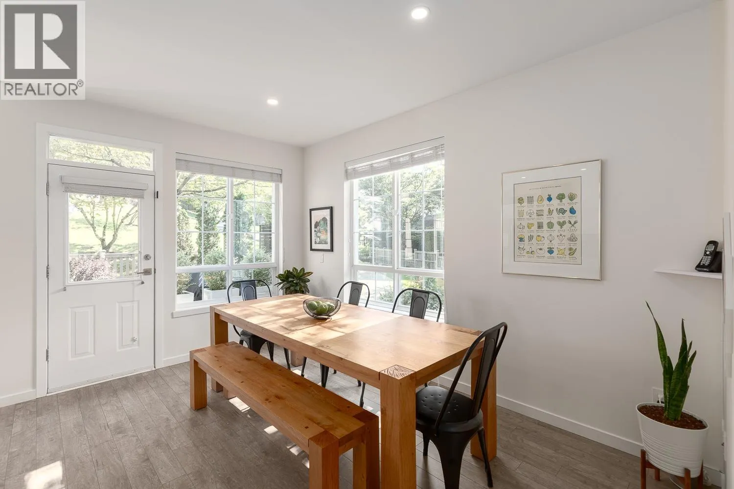 45 2200 PANORAMA DRIVE