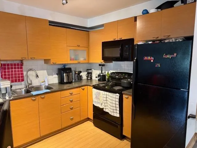 301 10707 139 STREET