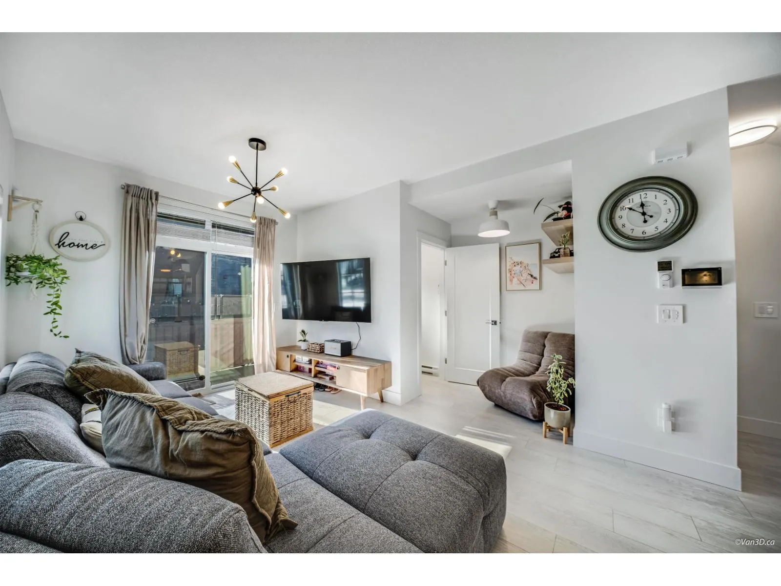 82 2075 OAK MEADOWS DRIVE