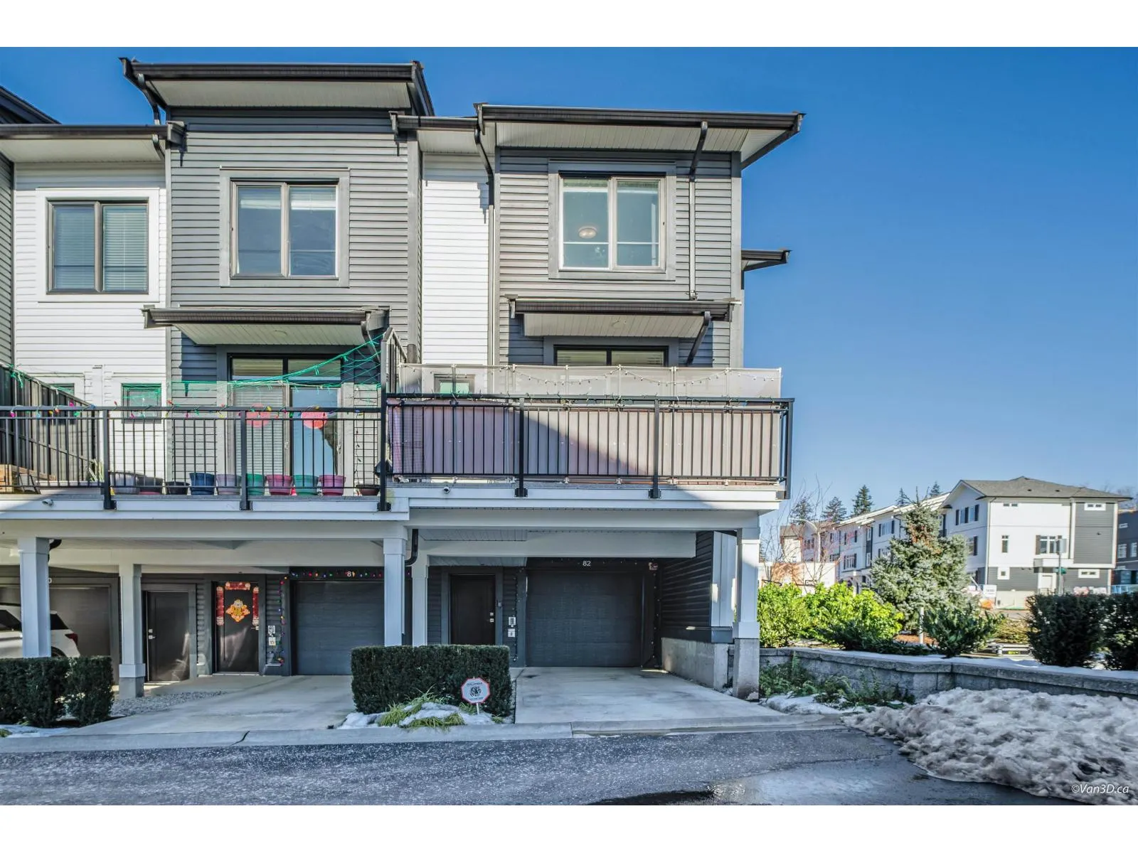 82 2075 OAK MEADOWS DRIVE
