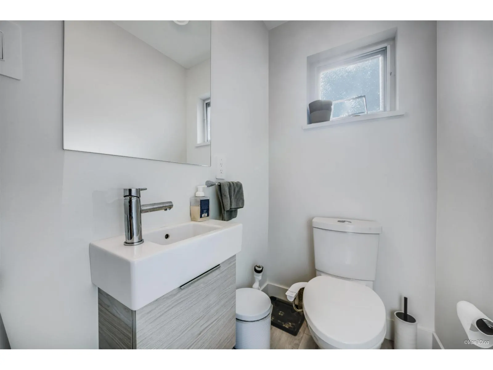 82 2075 OAK MEADOWS DRIVE