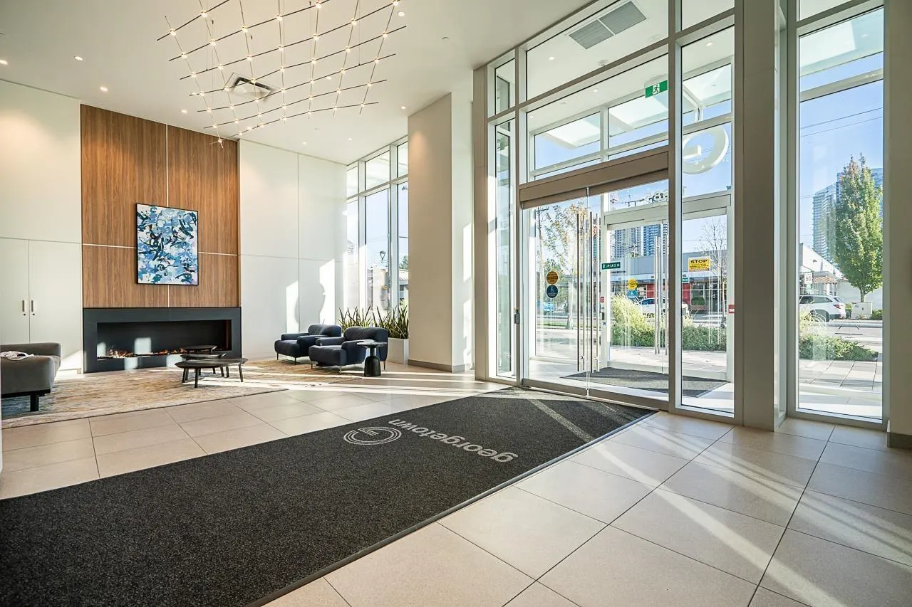 1704 13685 102 AVENUE
