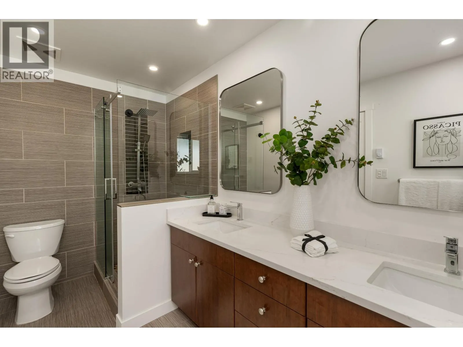 41 40632 GOVERNMENT ROAD