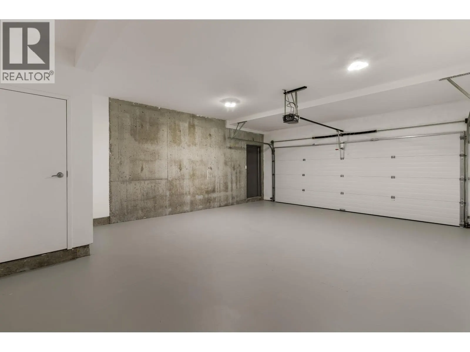 41 40632 GOVERNMENT ROAD