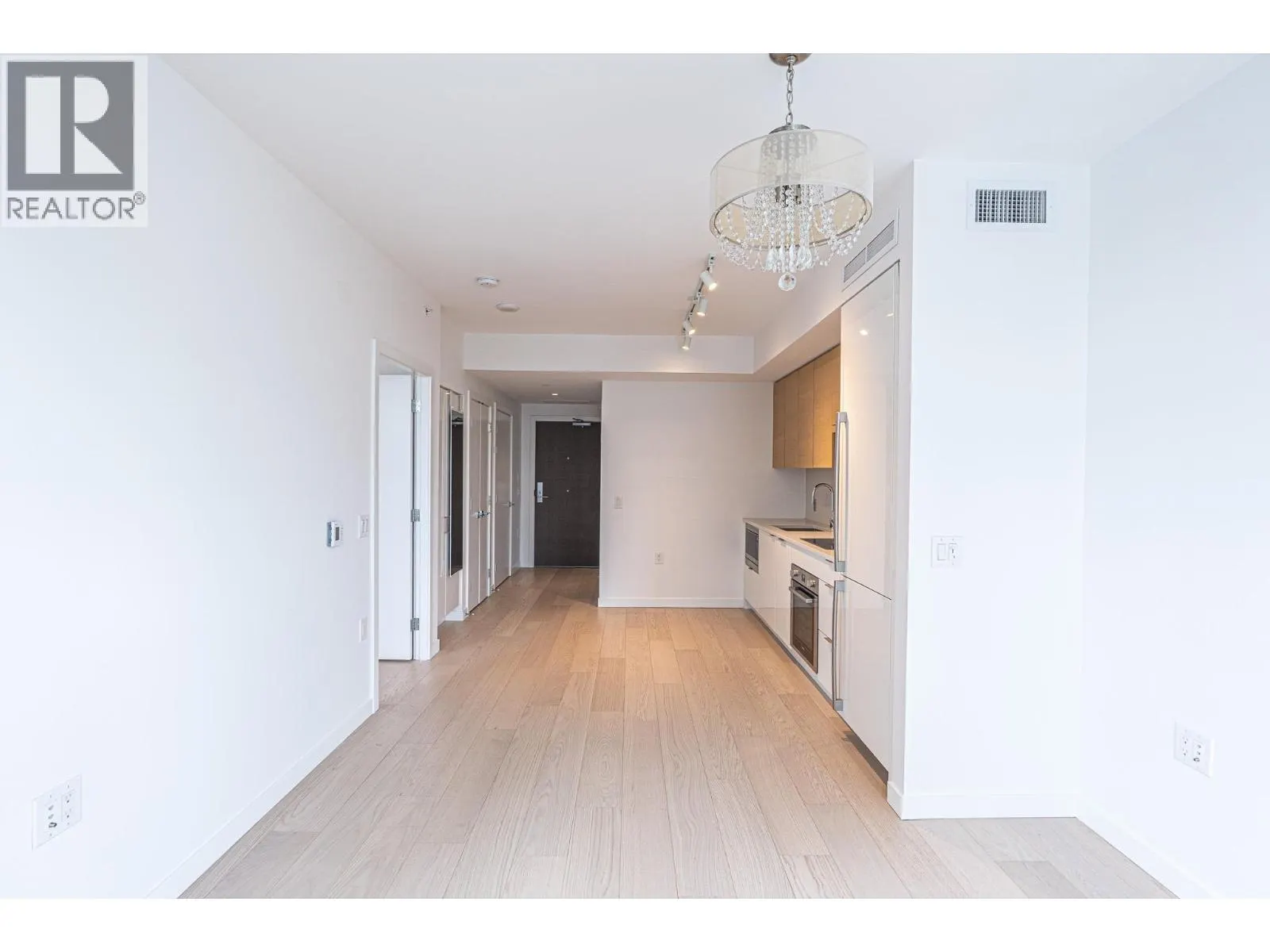 701 1688 PULLMAN PORTER STREET