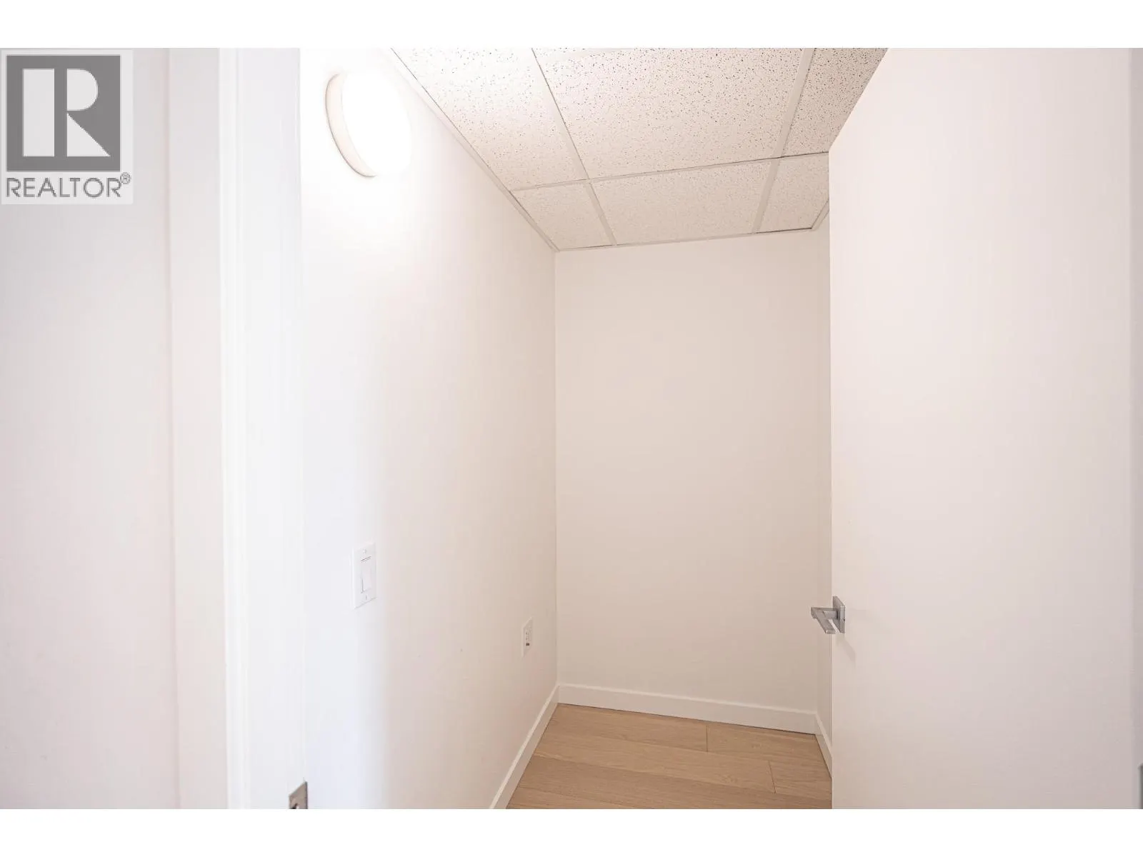 701 1688 PULLMAN PORTER STREET