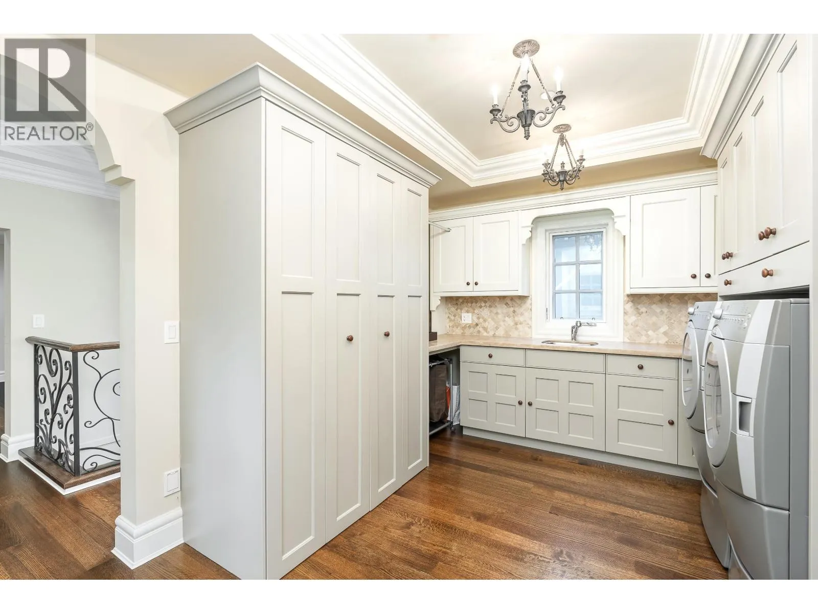 4672 CLOVELLY WALK