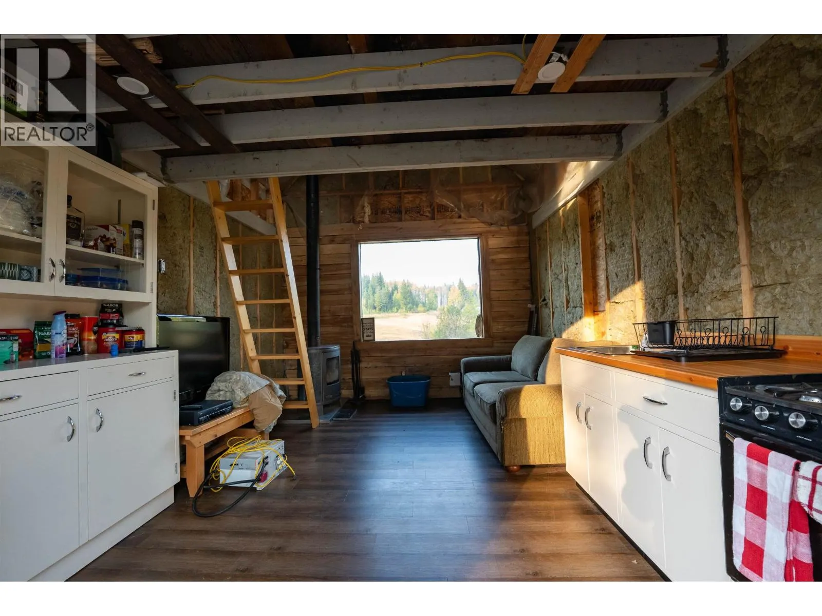 7470 CARIBOO CHALET ROAD