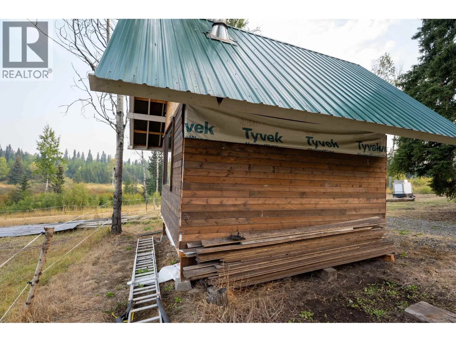 7470 CARIBOO CHALET ROAD