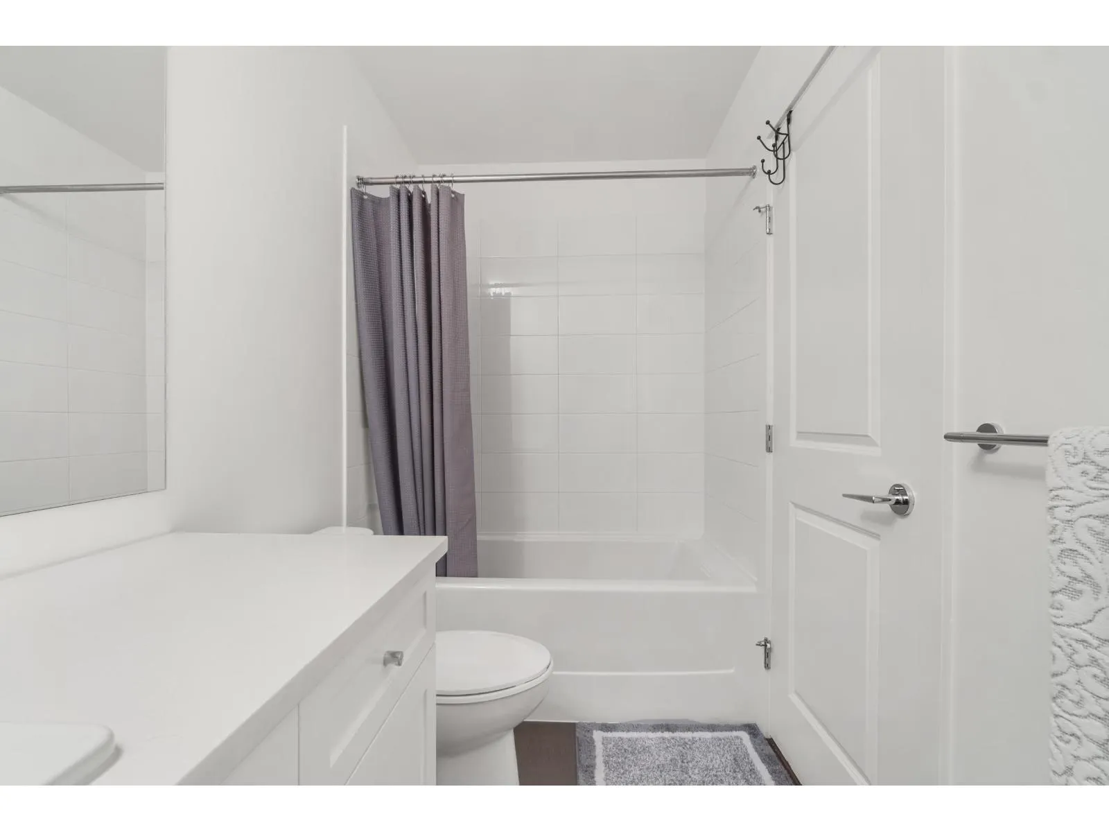 111 15848 FRASER HIGHWAY