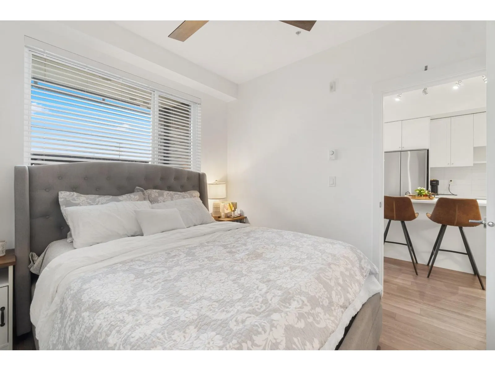 111 15848 FRASER HIGHWAY