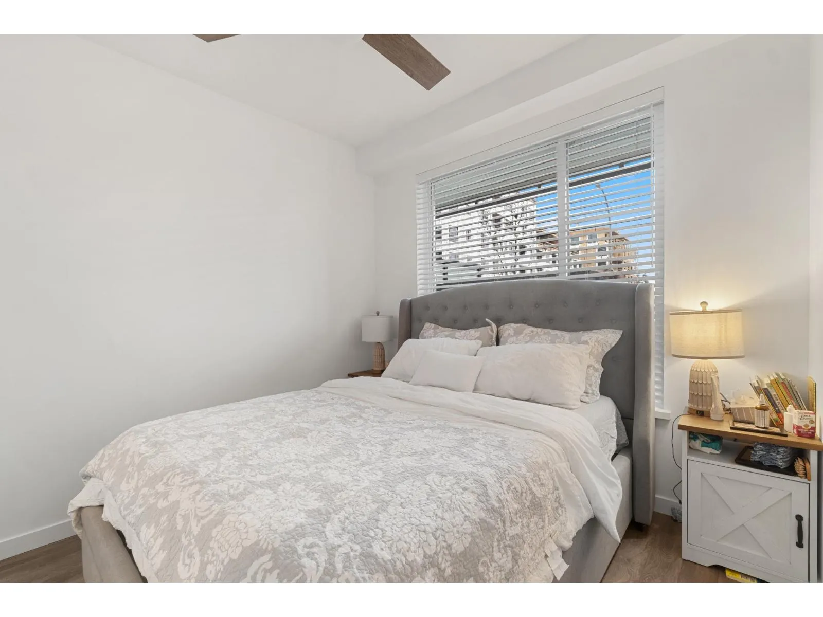 111 15848 FRASER HIGHWAY