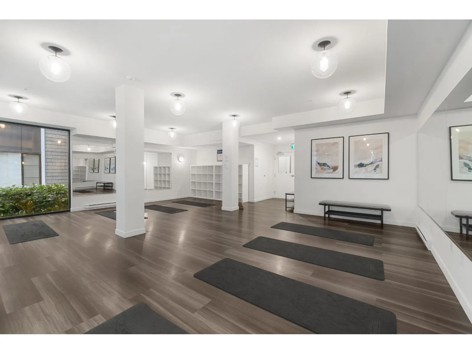 111 15848 FRASER HIGHWAY