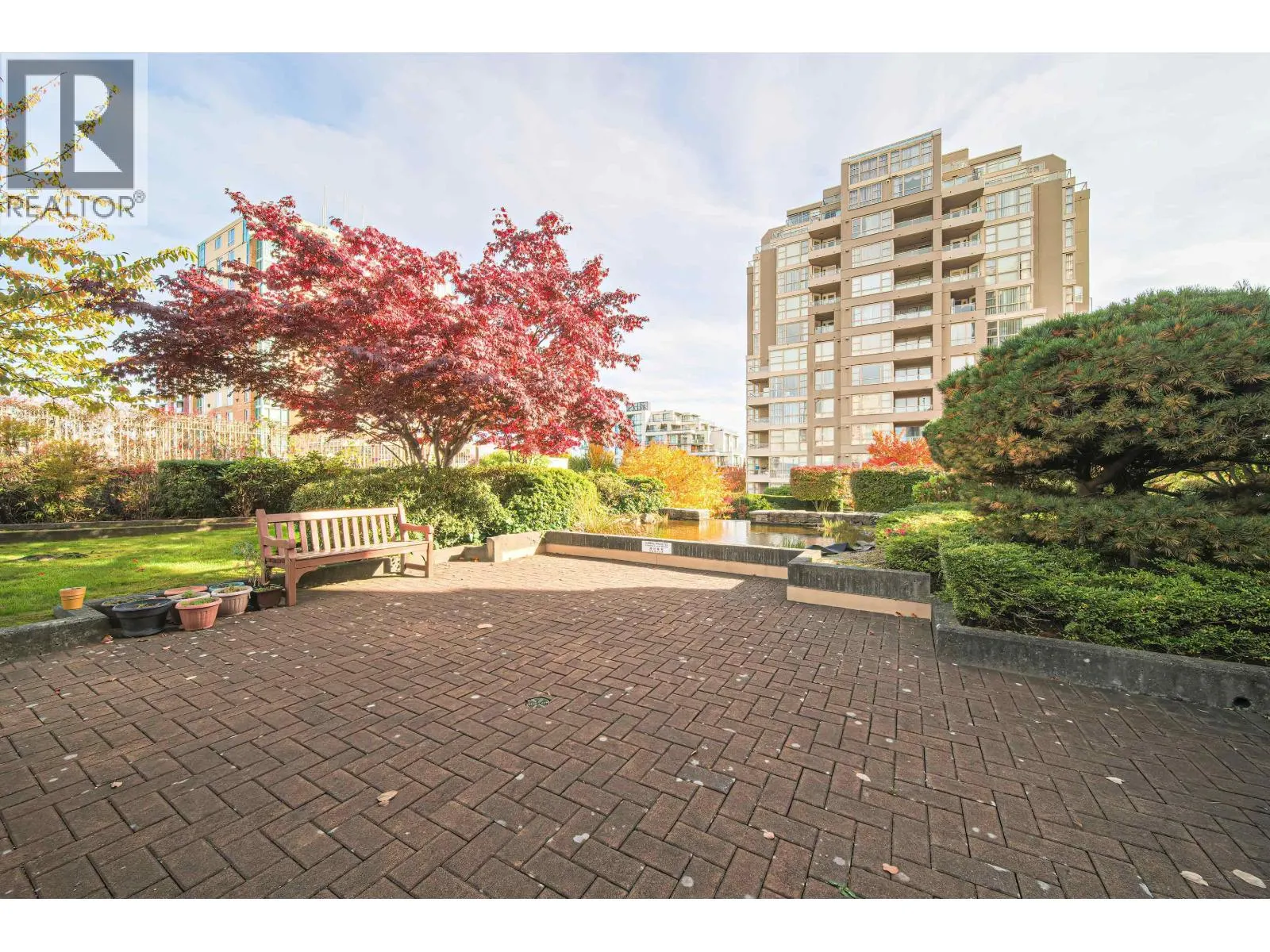 1501 8297 SABA ROAD