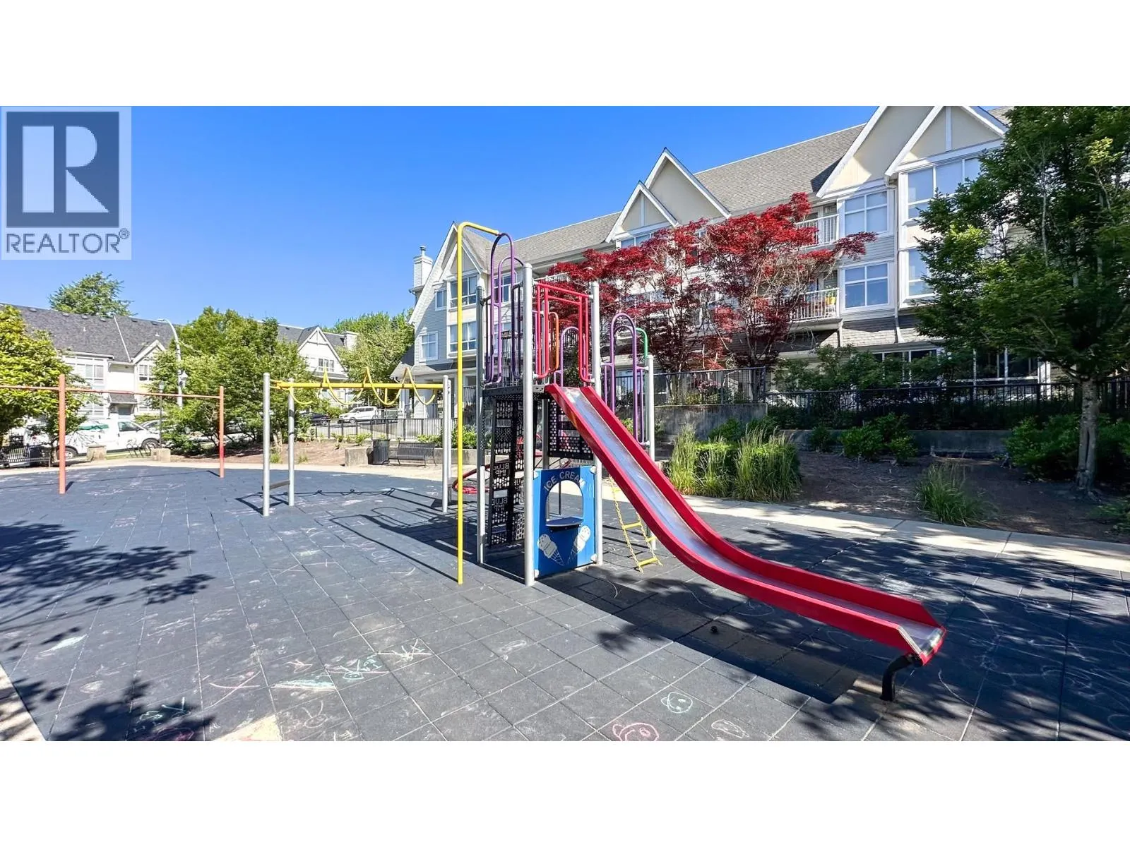 6833 VILLAGE GREEN