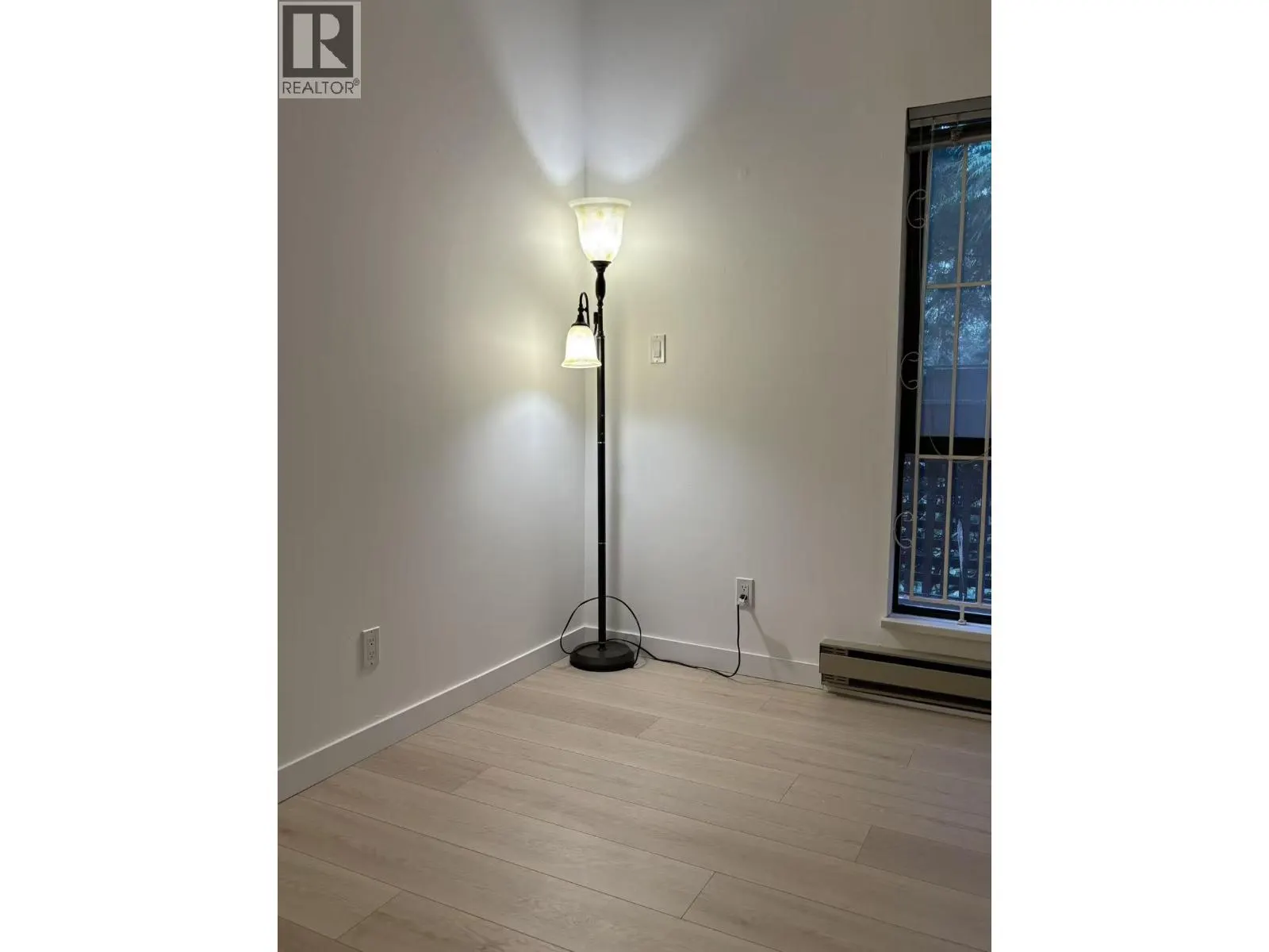 201 444 W 49TH AVENUE