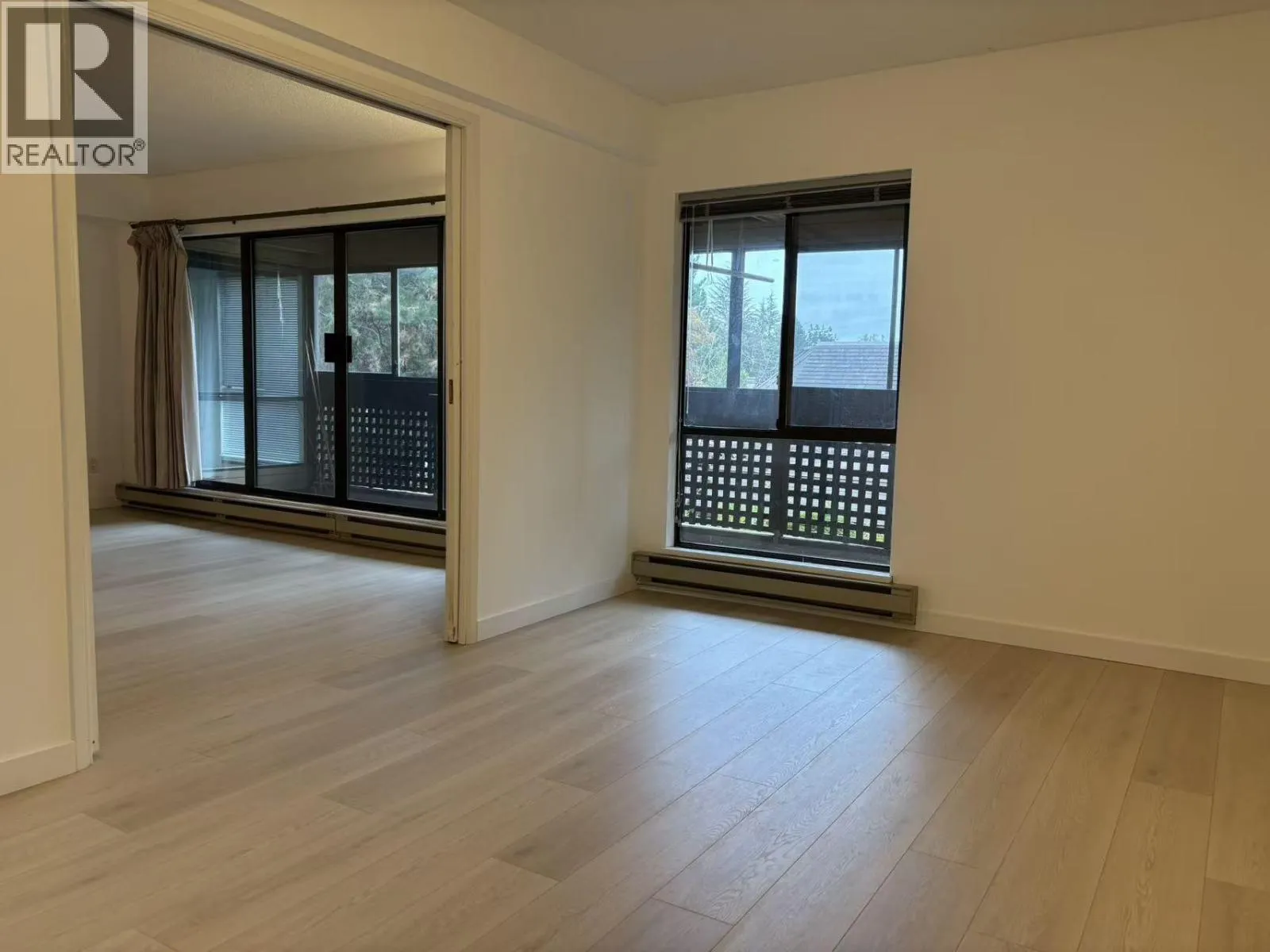 201 444 W 49TH AVENUE