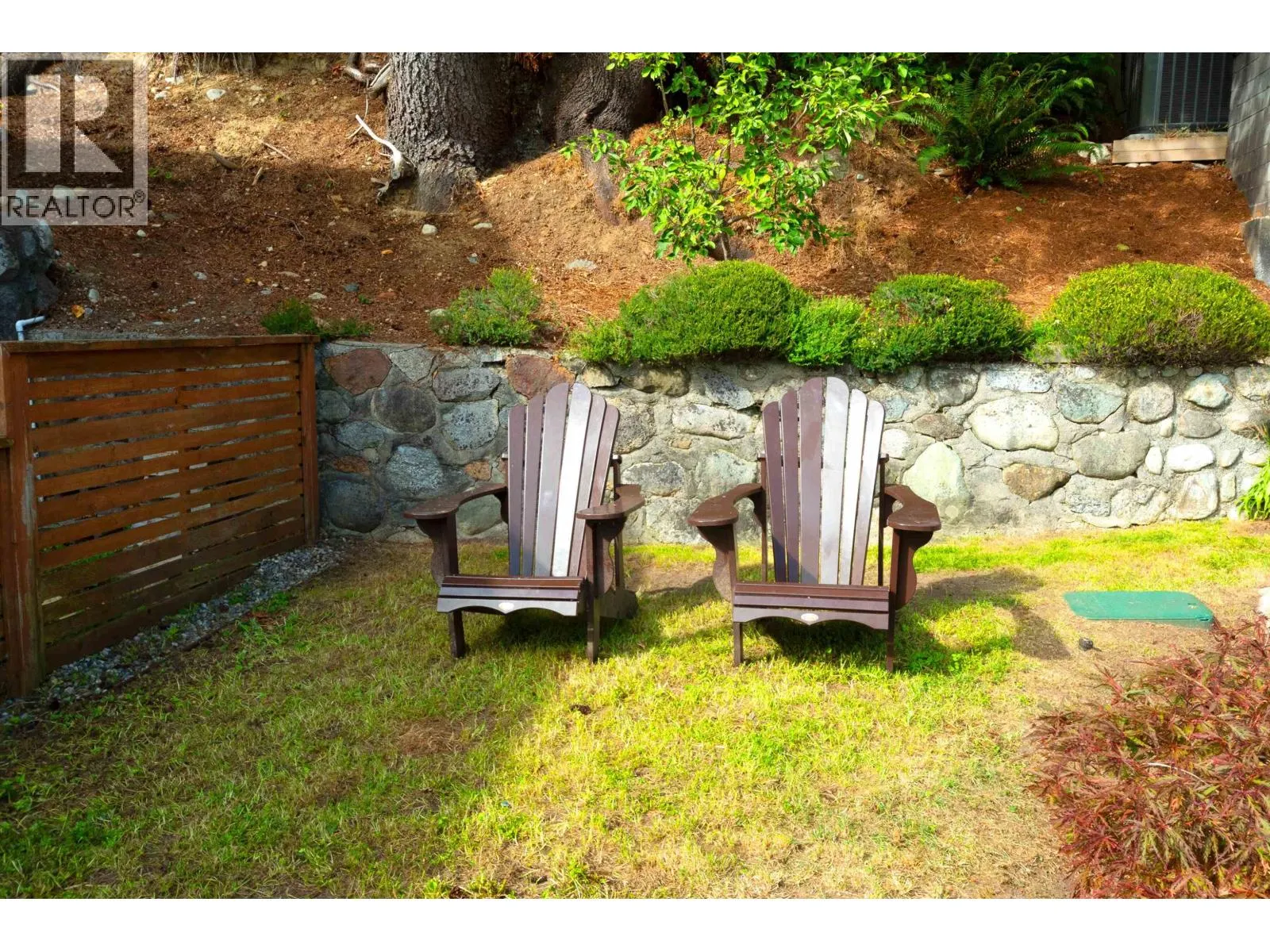 2867 PANORAMA DRIVE