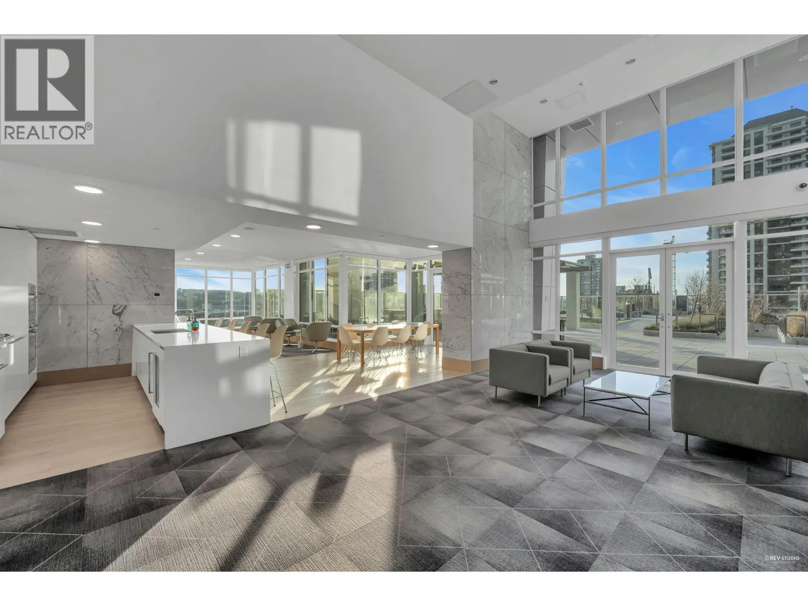 3402 2085 SKYLINE COURT