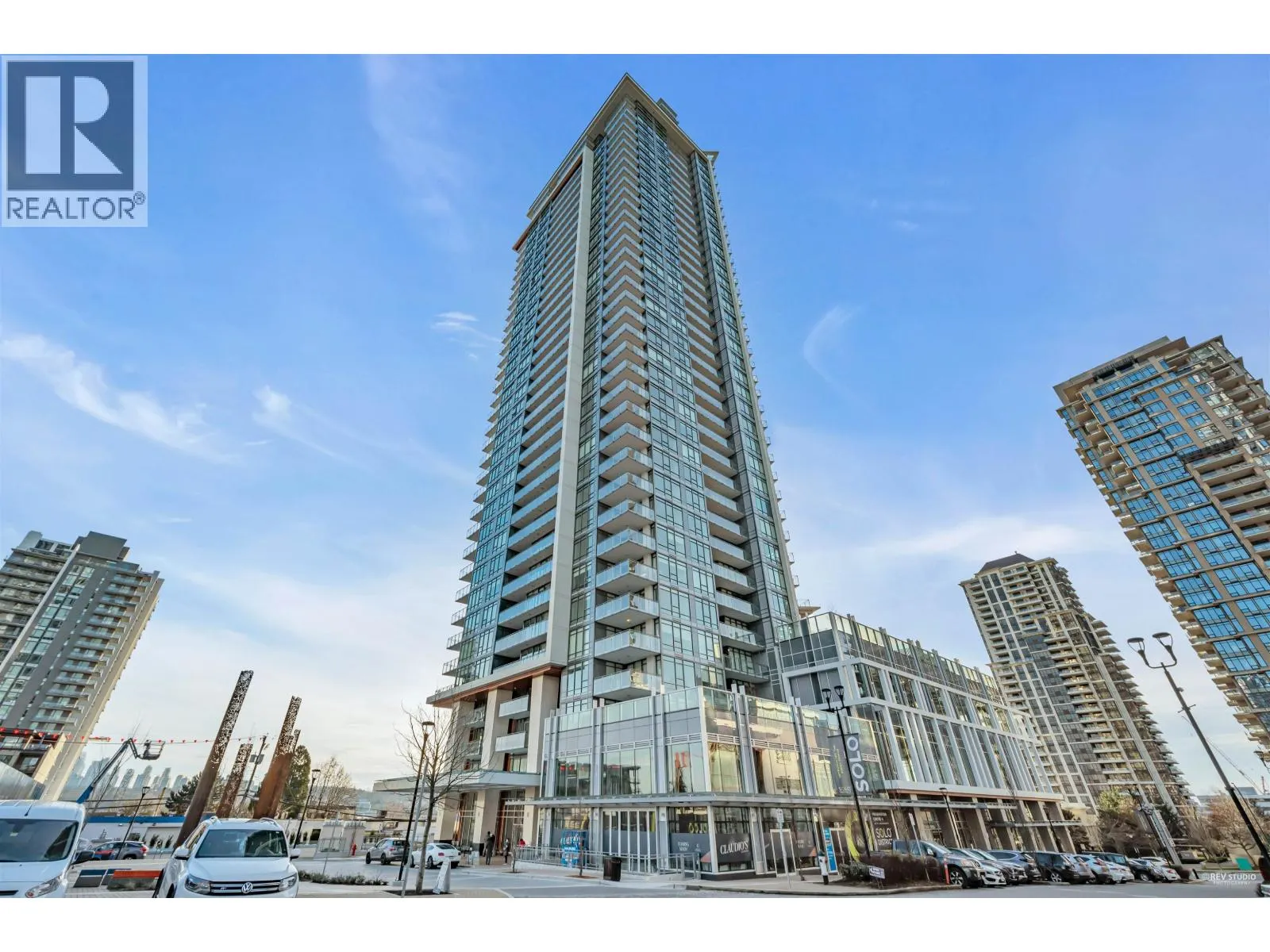 3402 2085 SKYLINE COURT