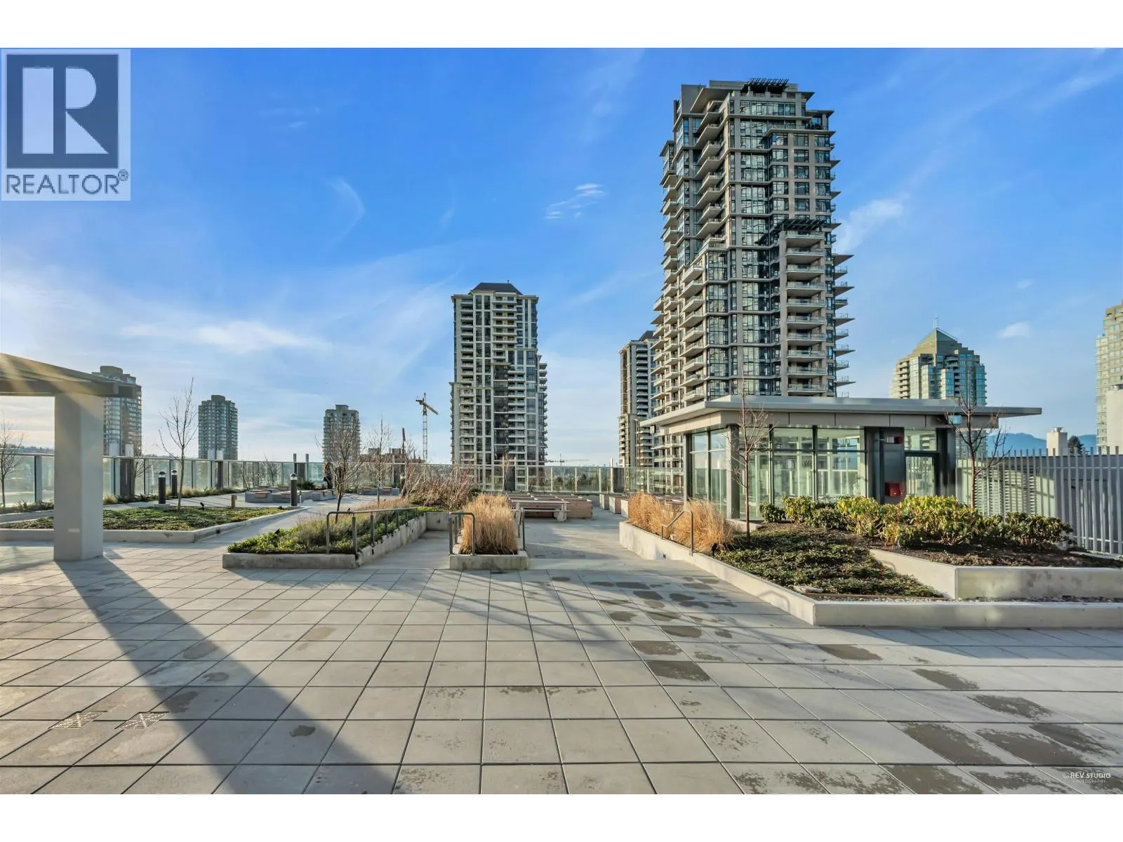 3402 2085 SKYLINE COURT