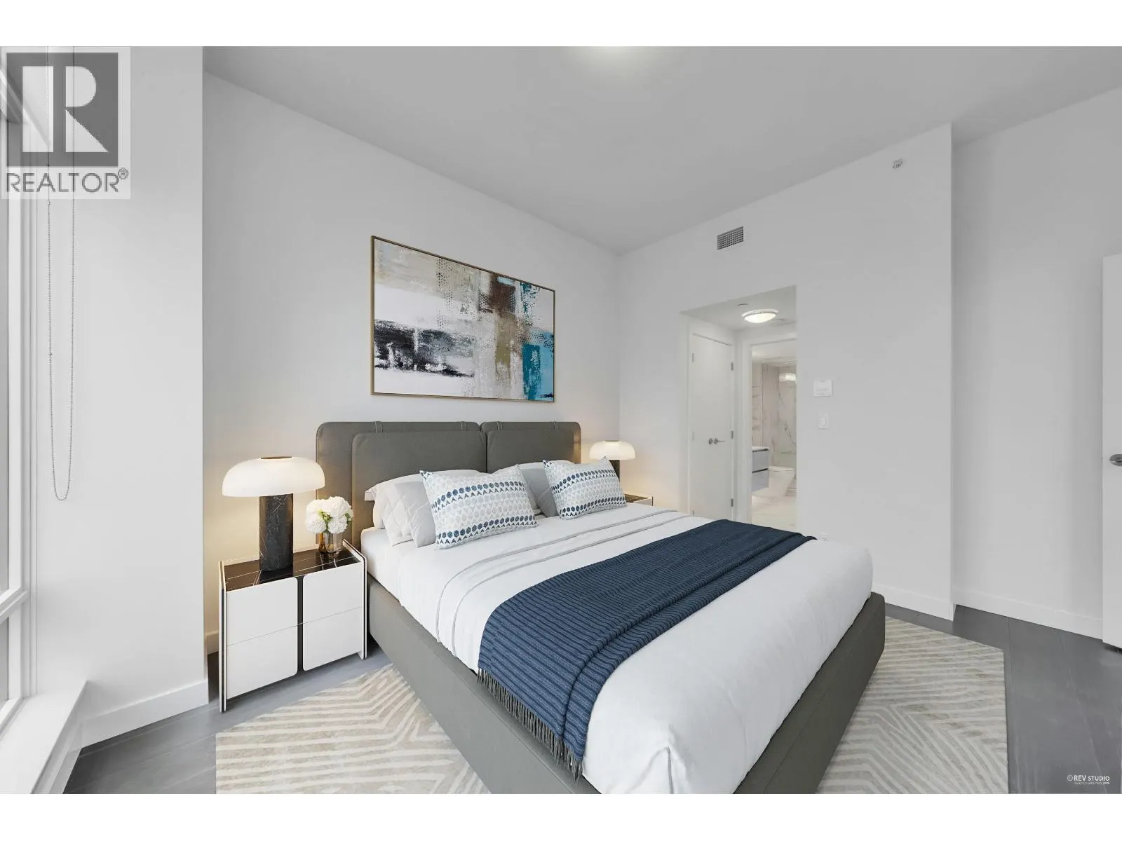 3402 2085 SKYLINE COURT