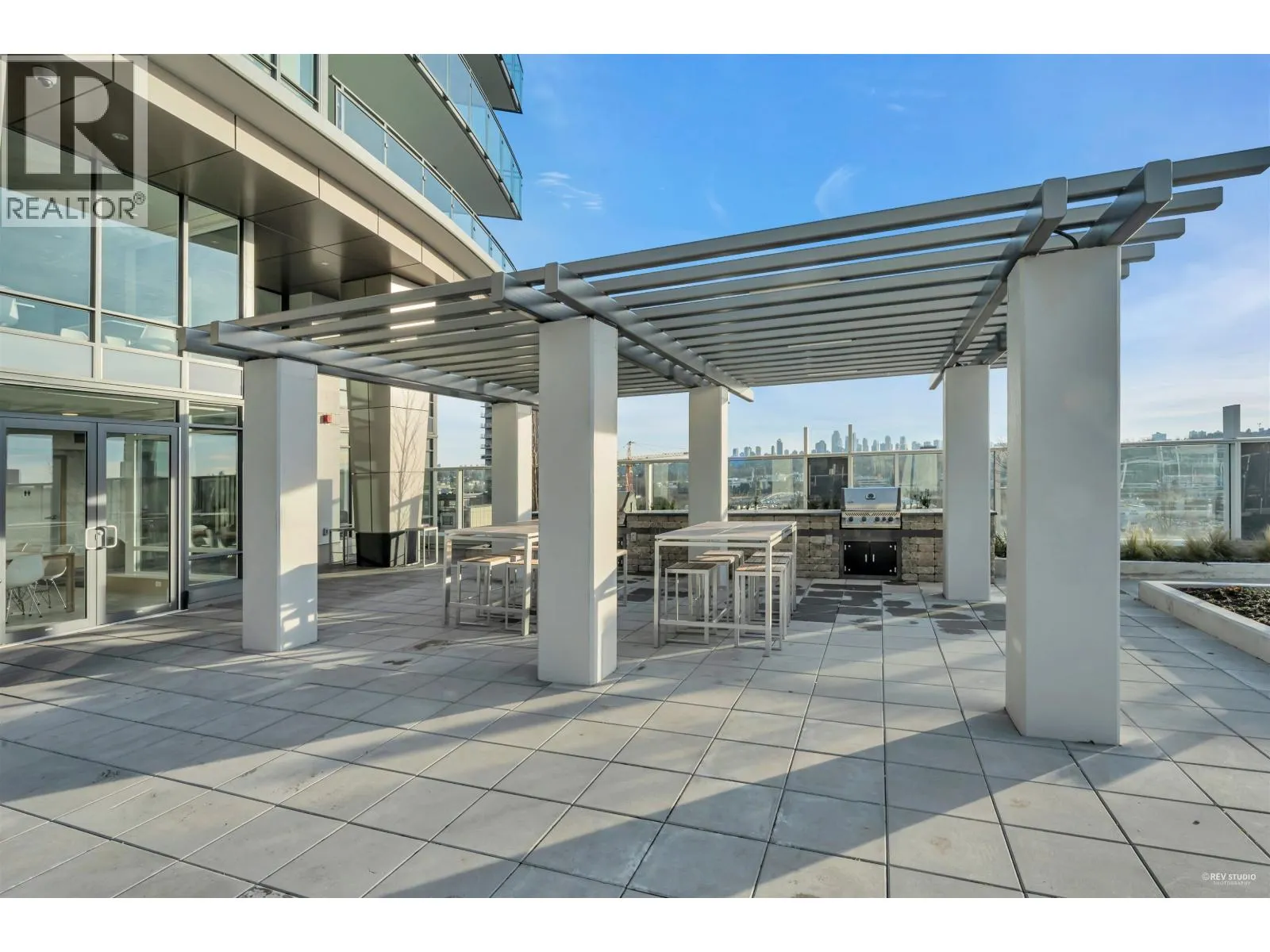 3402 2085 SKYLINE COURT