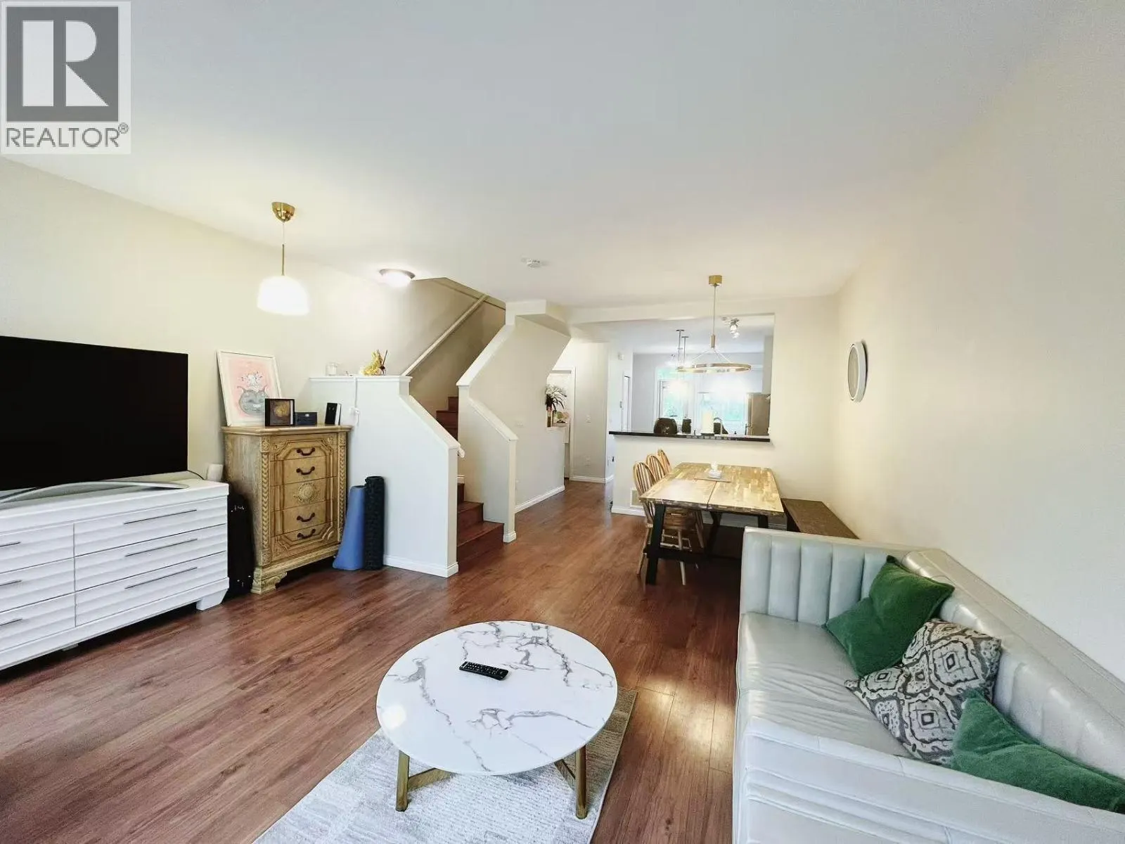 13 8080 FRANCIS ROAD
