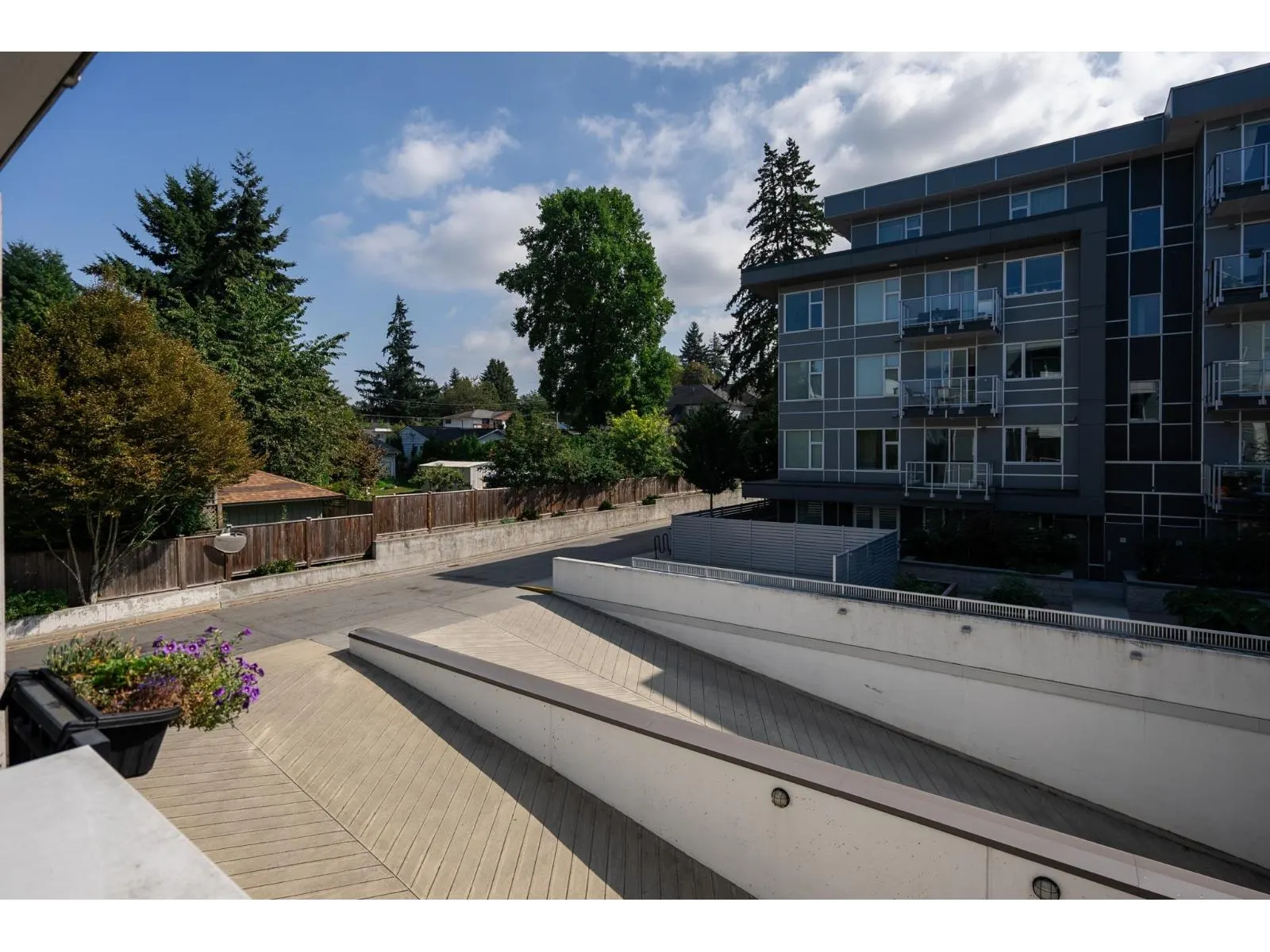 209 13678 GROSVENOR ROAD