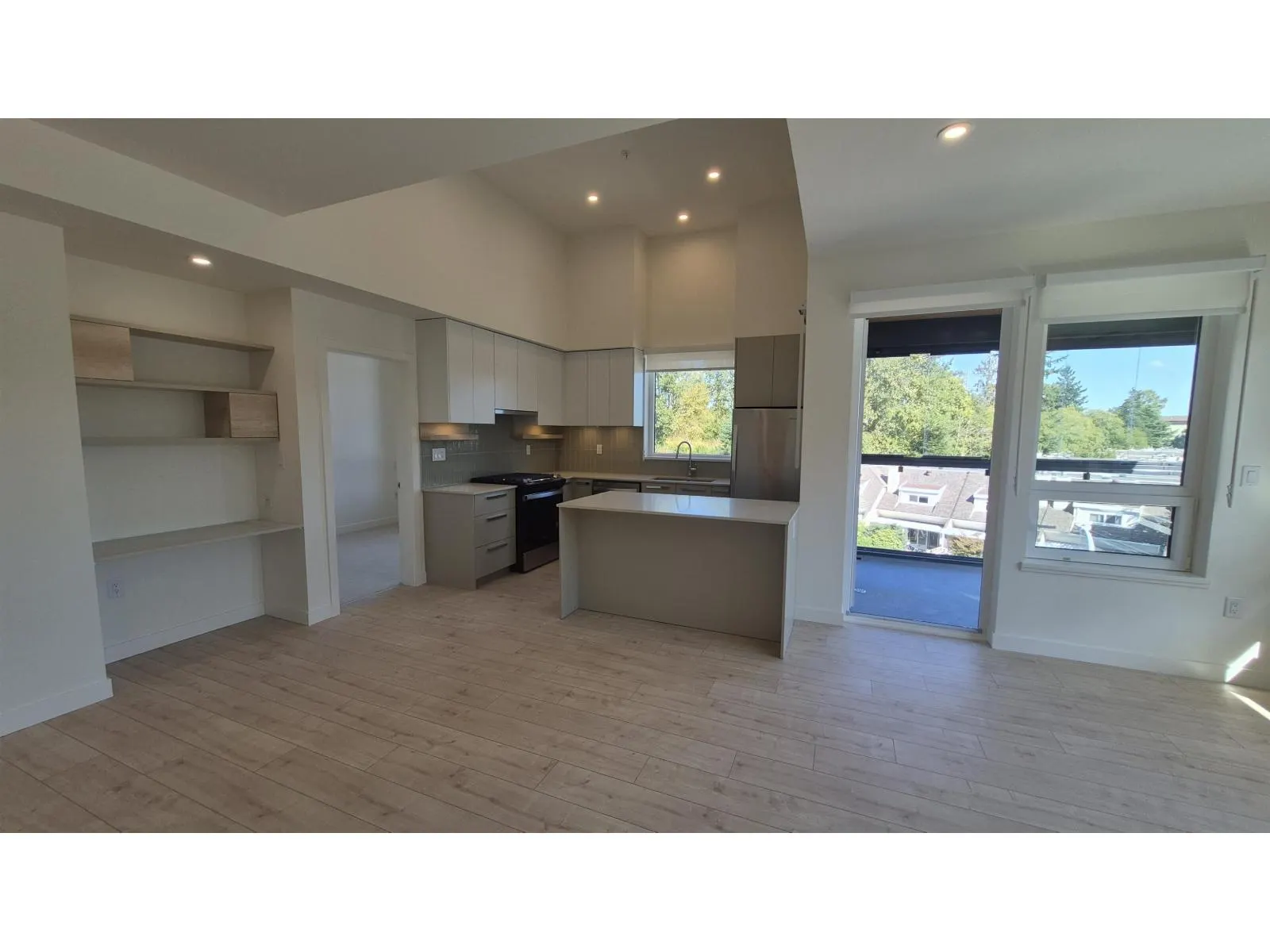 416 13788 76 AVENUE