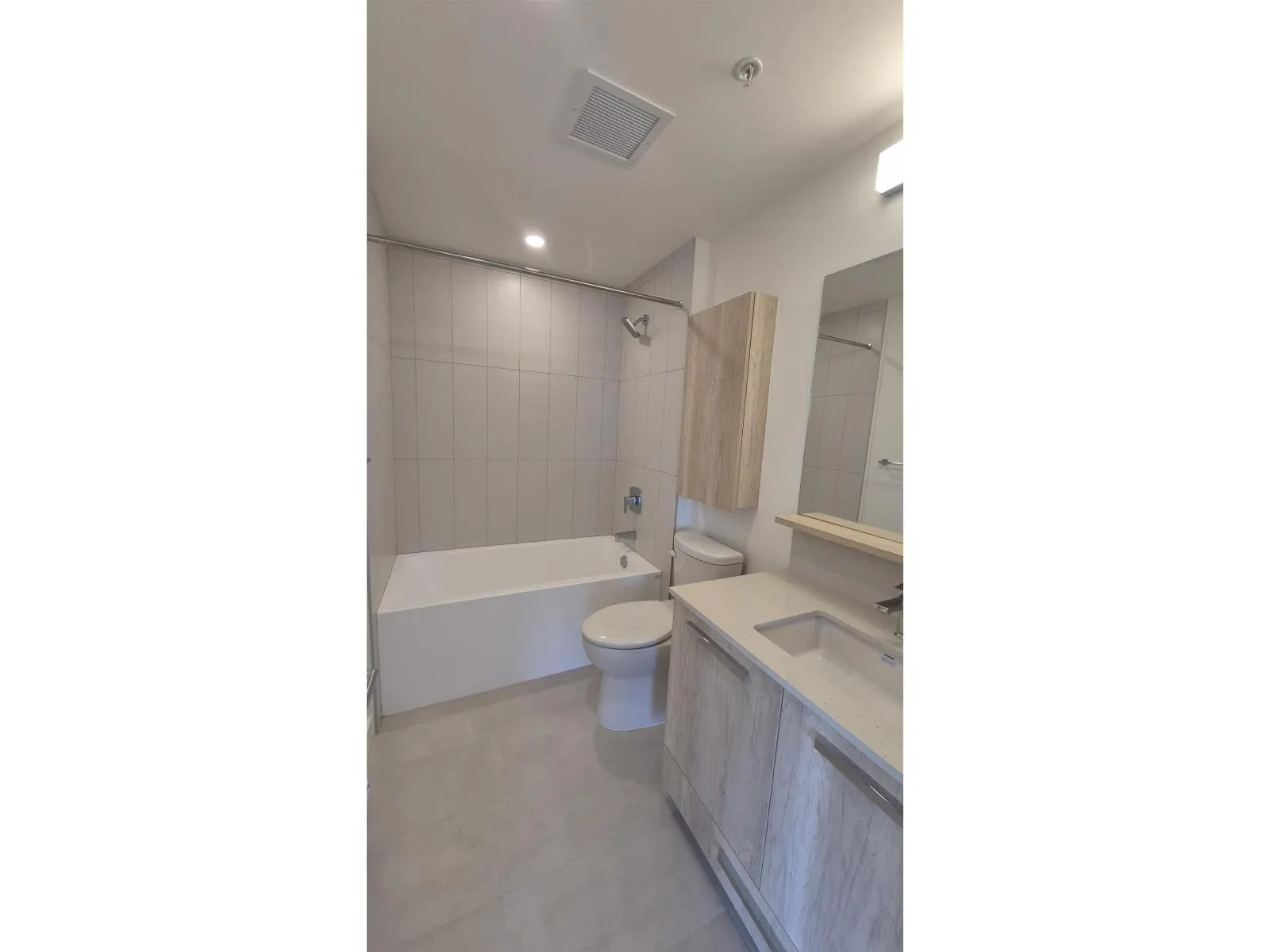 416 13788 76 AVENUE