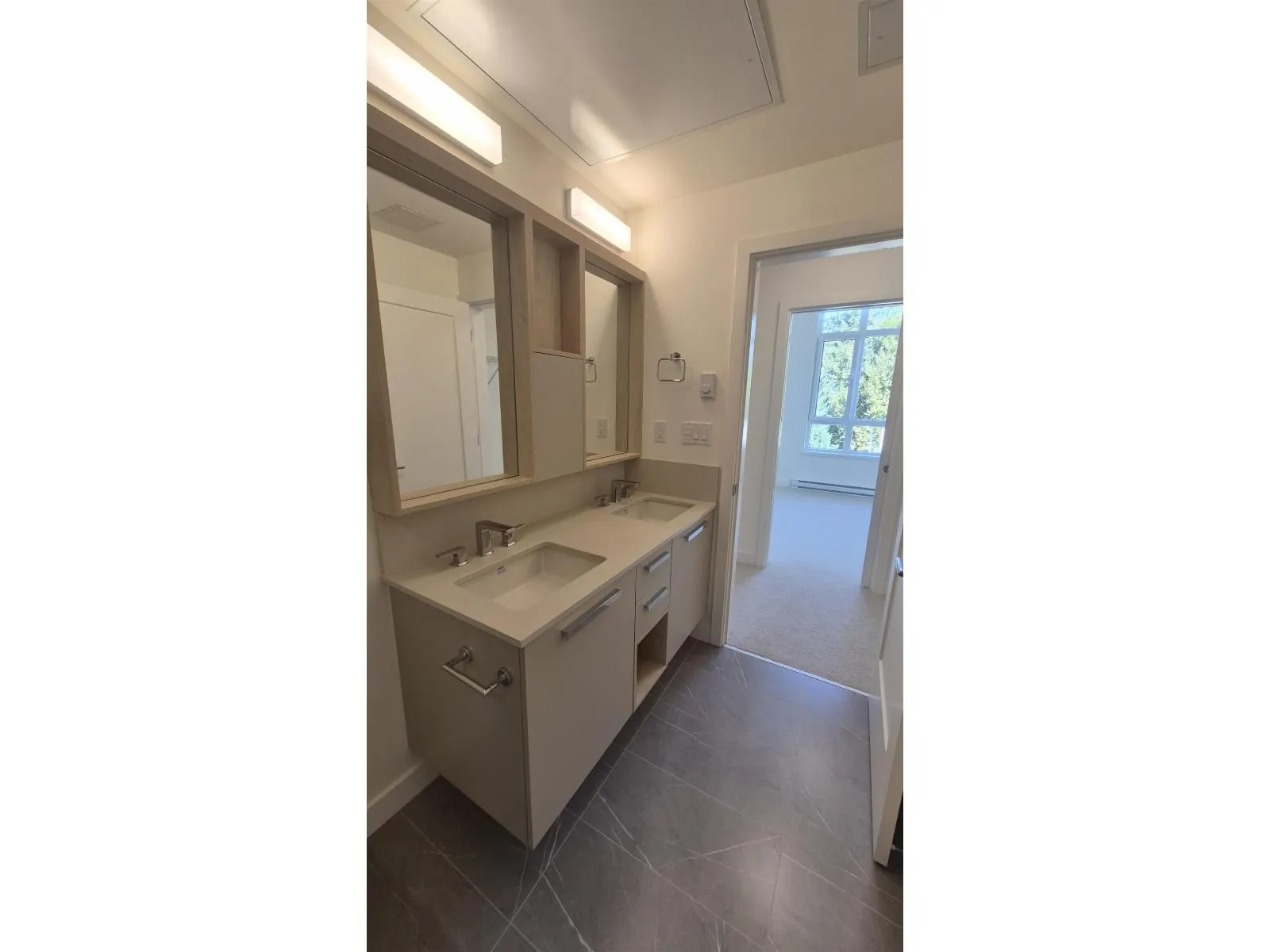 416 13788 76 AVENUE
