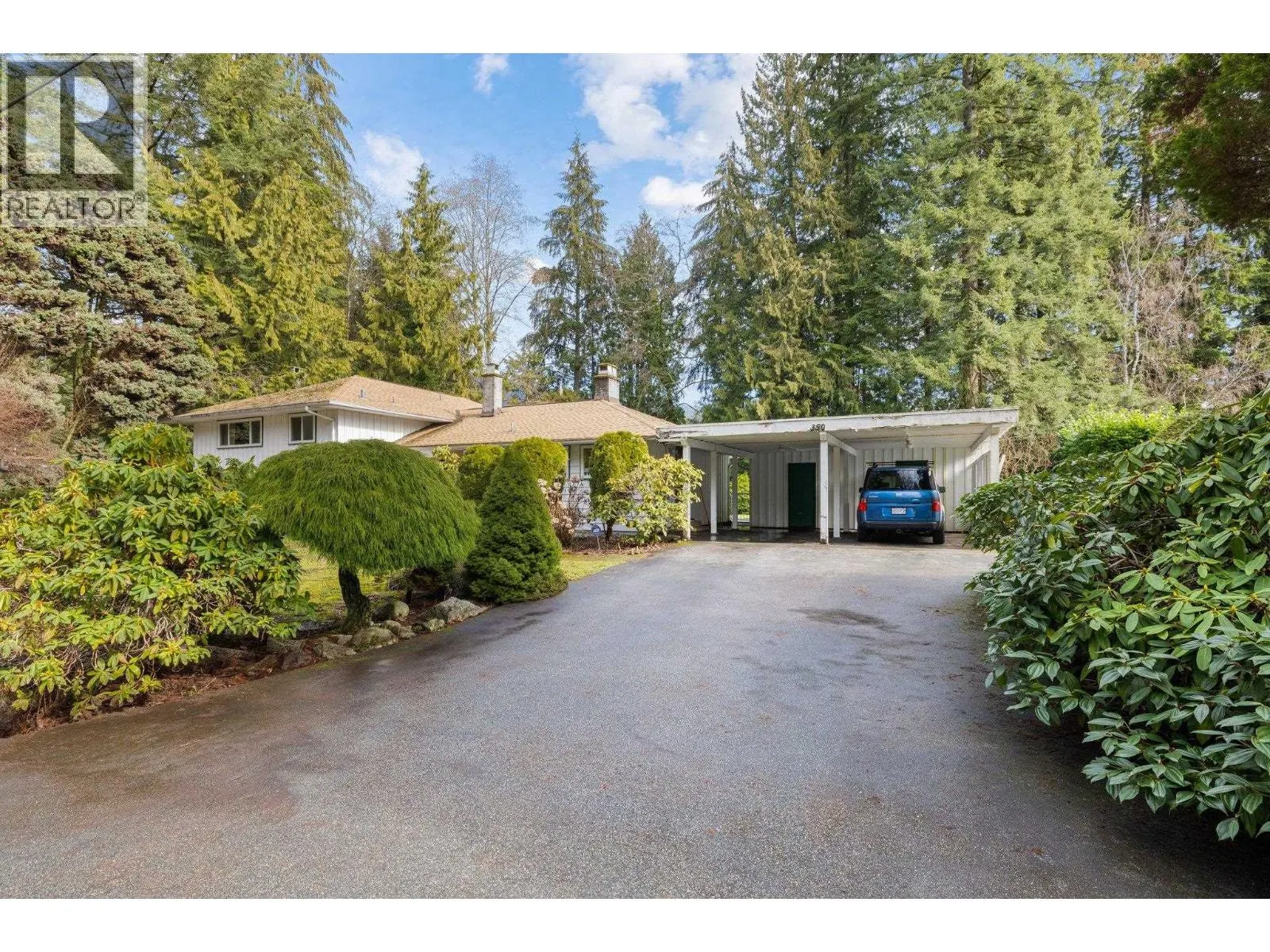 350 ST JAMES CRESCENT