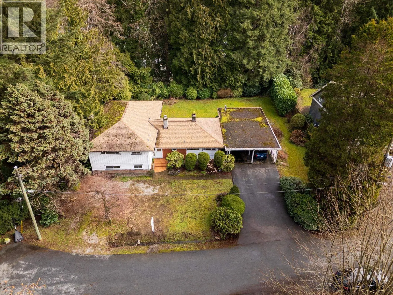 350 ST JAMES CRESCENT