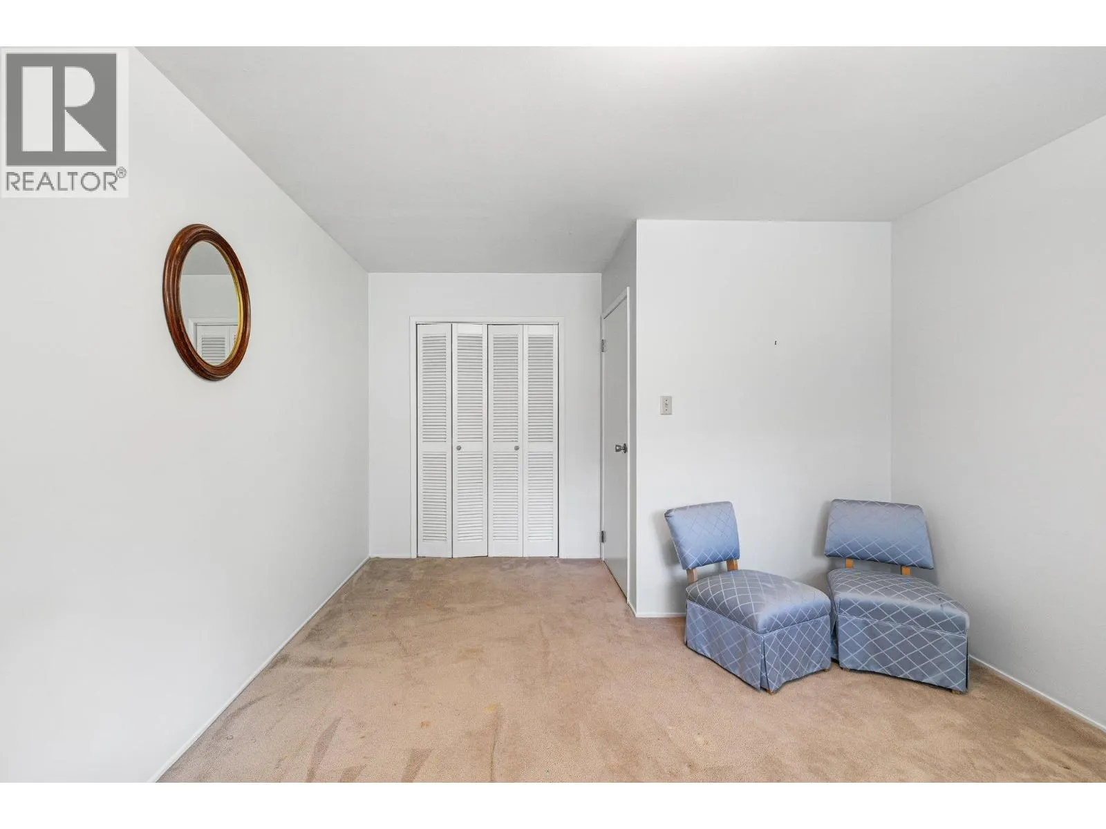 350 ST JAMES CRESCENT