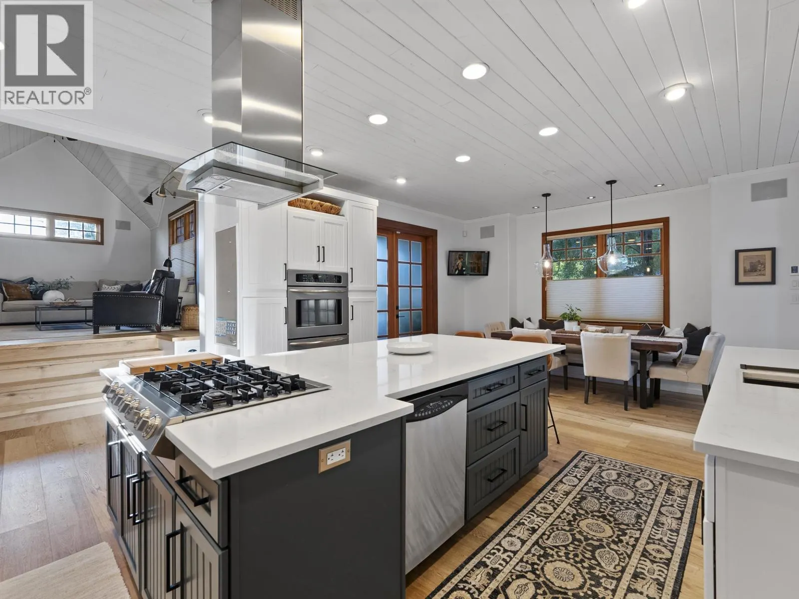 575 E 17TH STREET