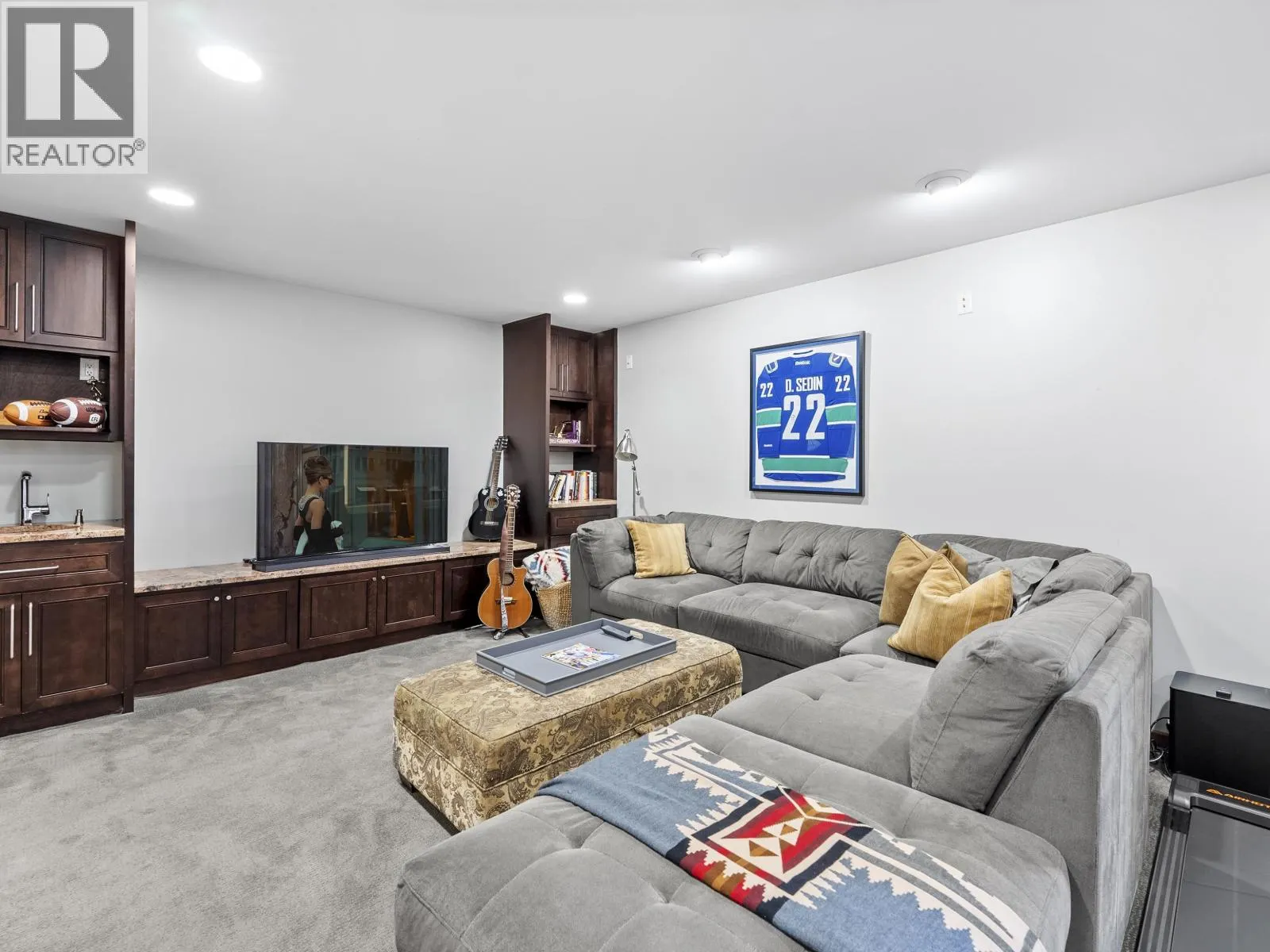575 E 17TH STREET