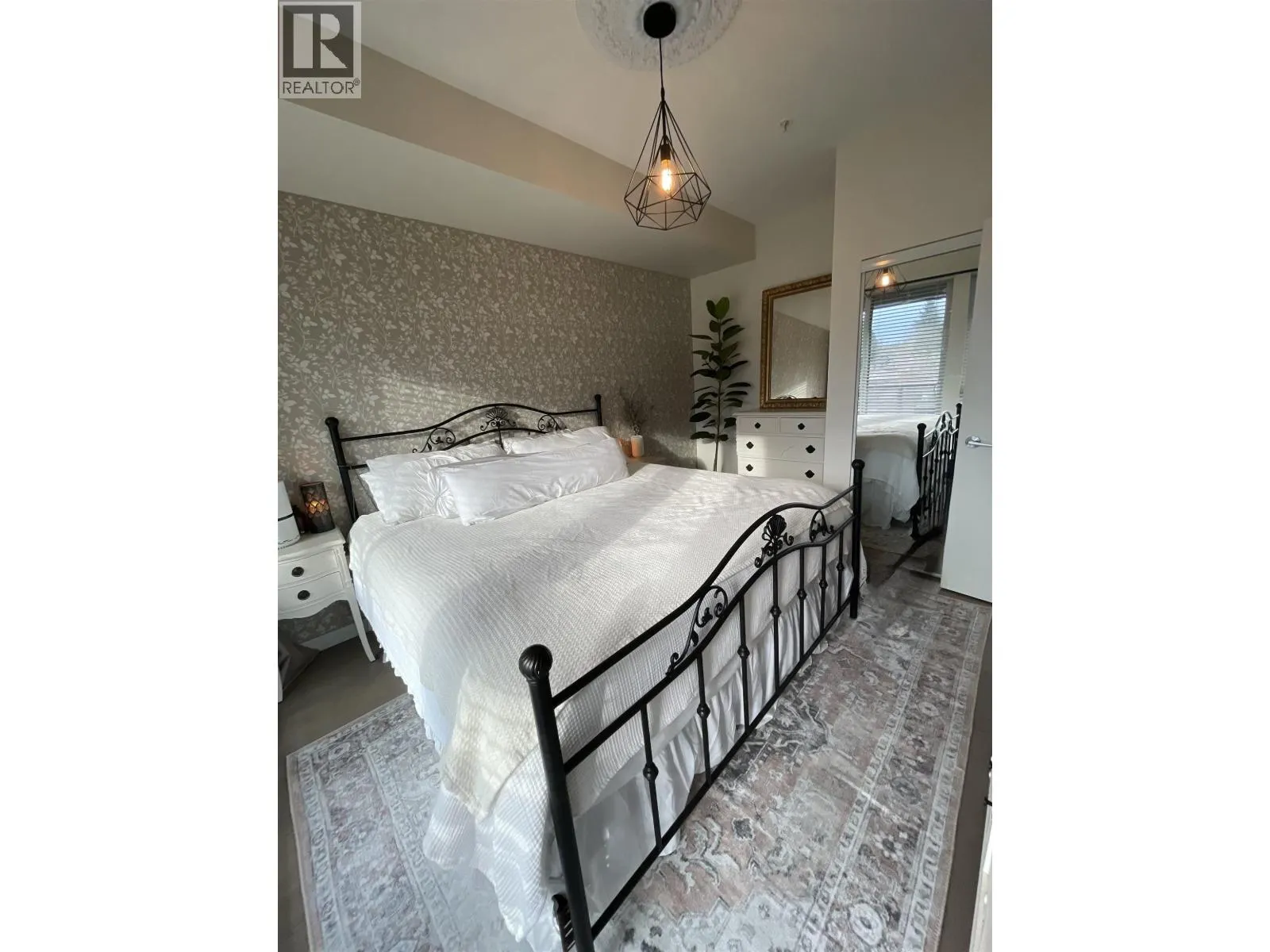 306 2267 PITT RIVER ROAD