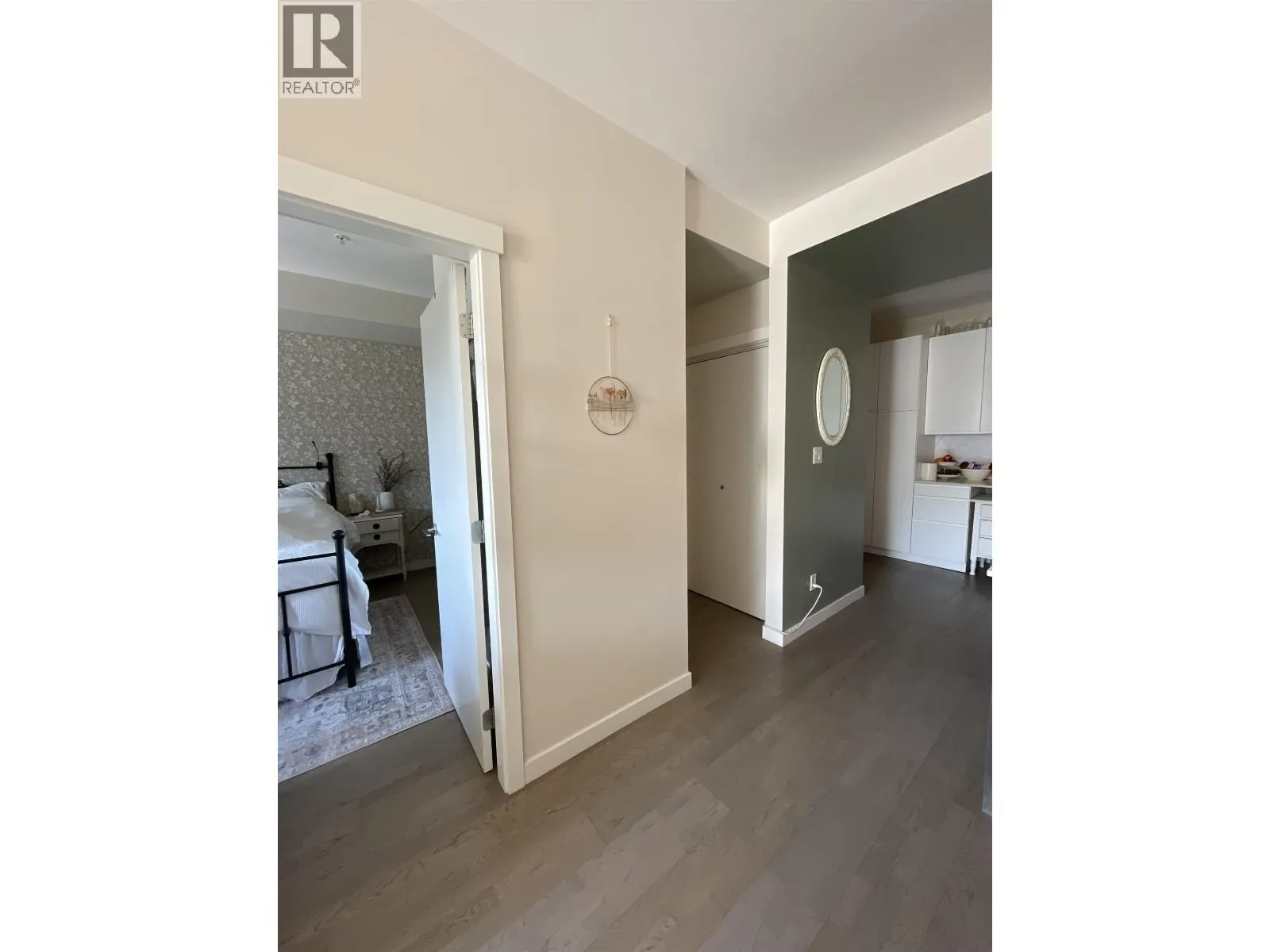 306 2267 PITT RIVER ROAD