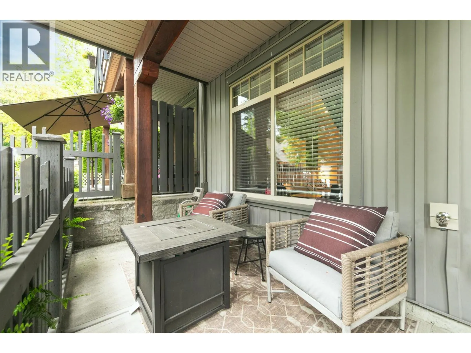 19 55 HAWTHORN DRIVE