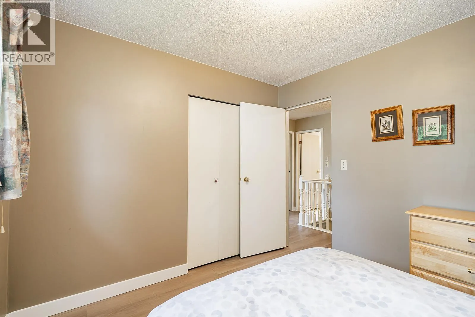 2946 COVENTRY CRESCENT
