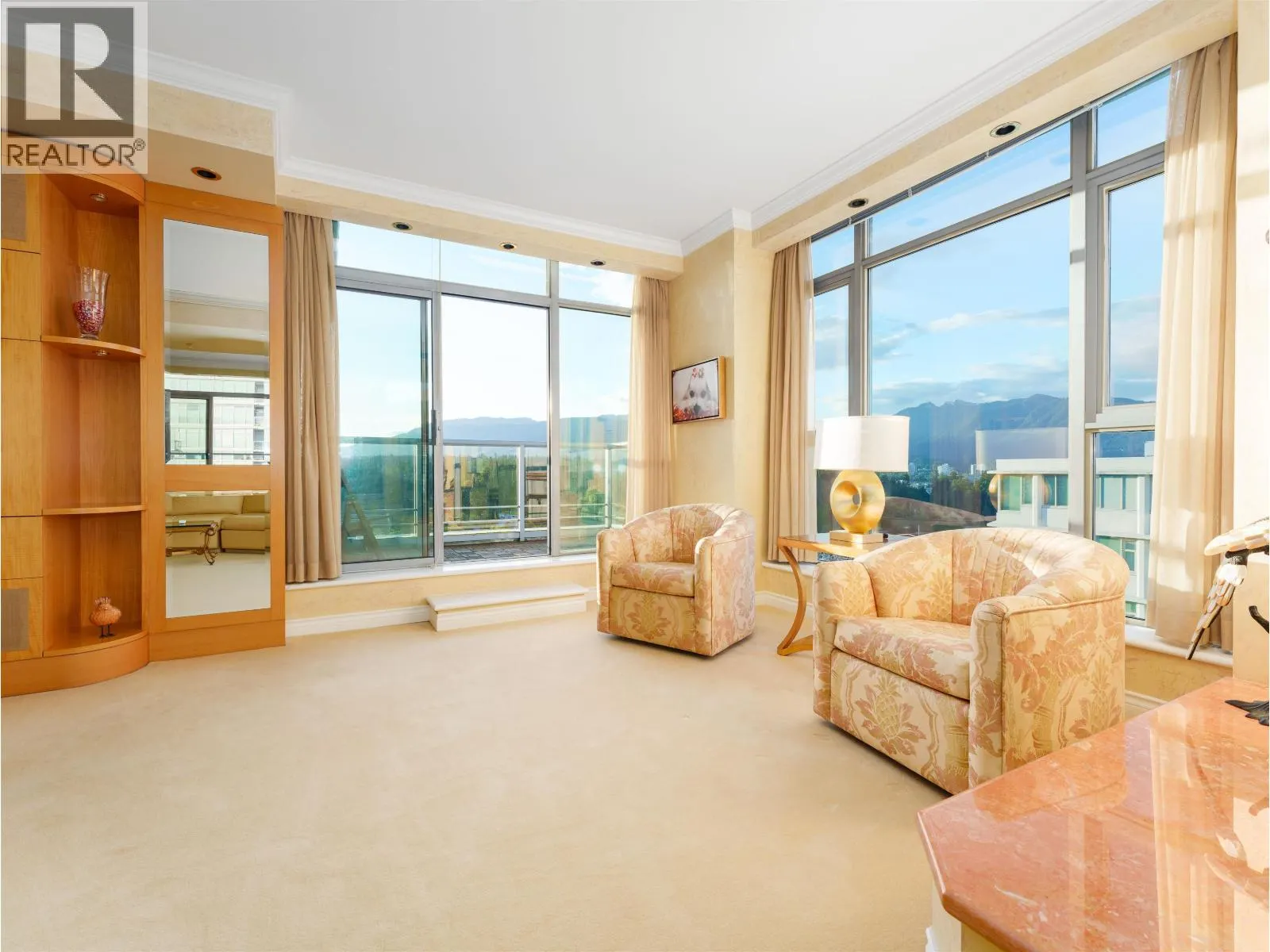 PH3 1790 BAYSHORE DRIVE
