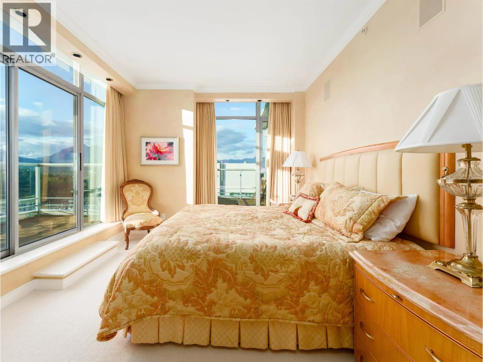 PH3 1790 BAYSHORE DRIVE