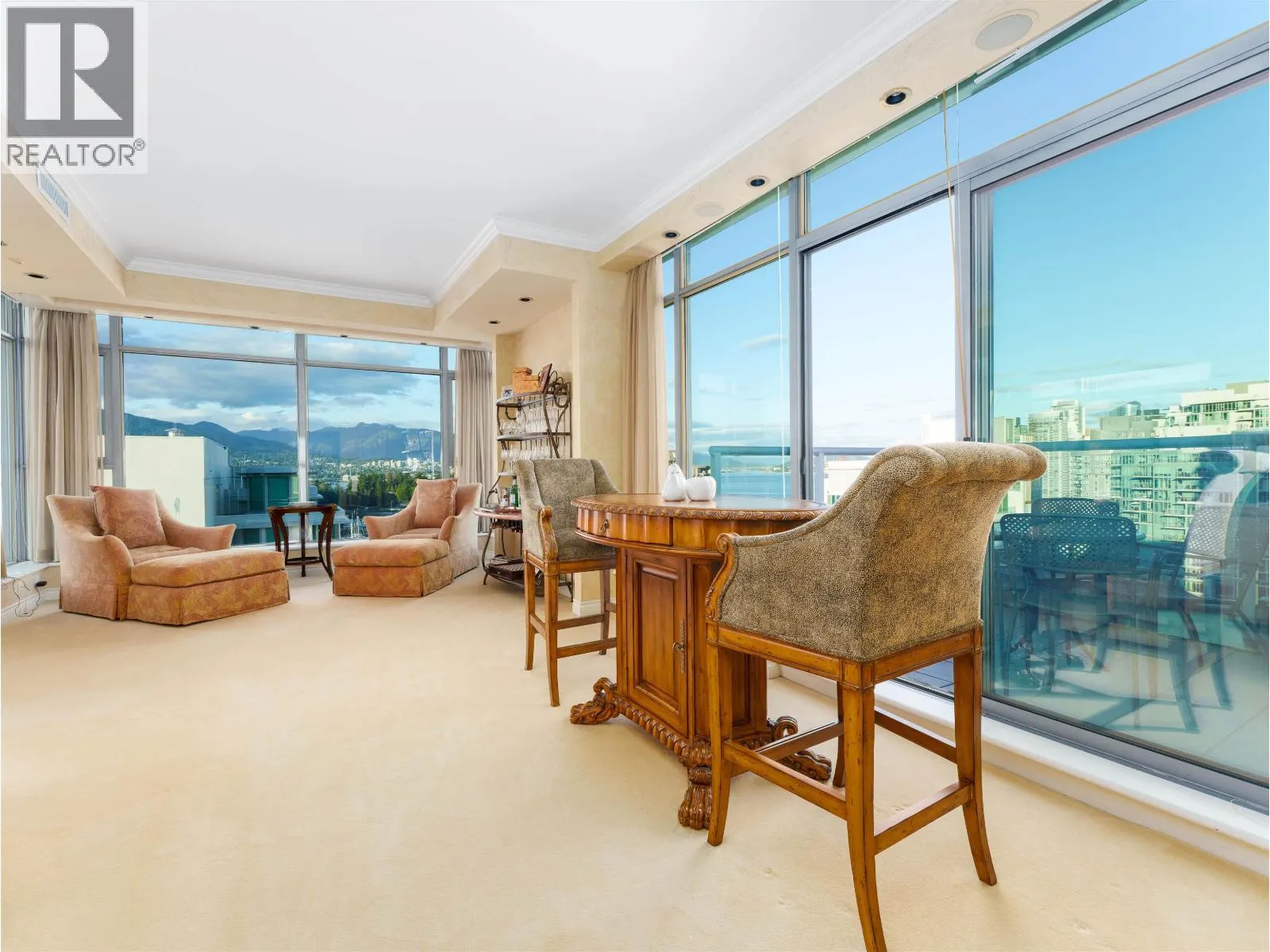 PH3 1790 BAYSHORE DRIVE