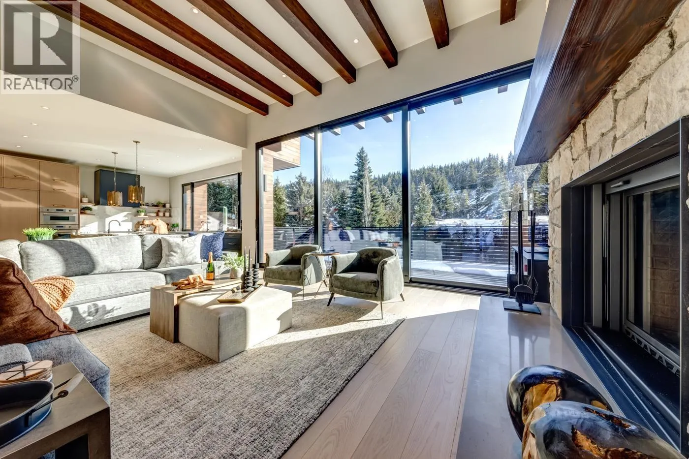 7313 TONI SAILER LANE