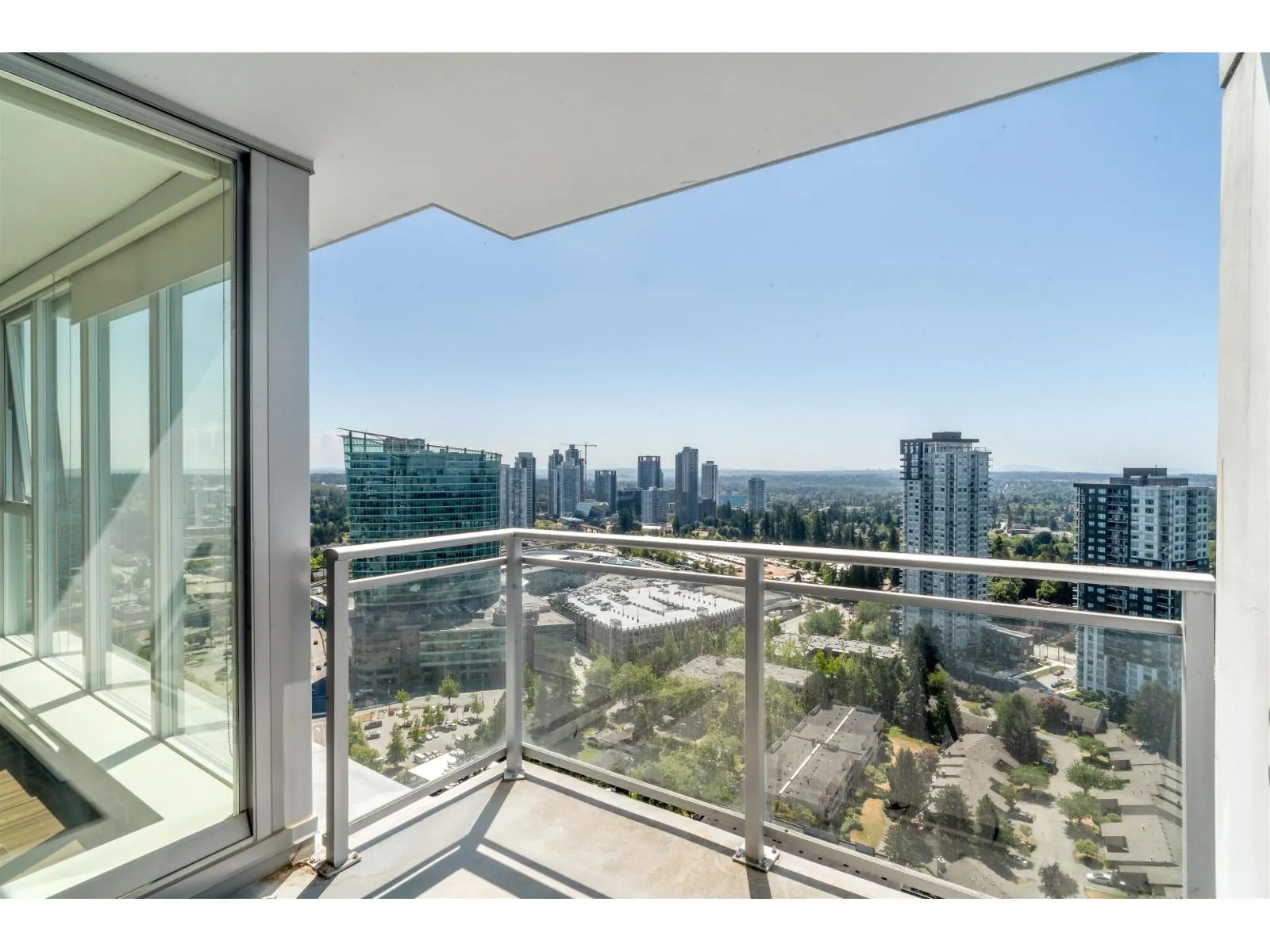 3707 13325 102A AVENUE