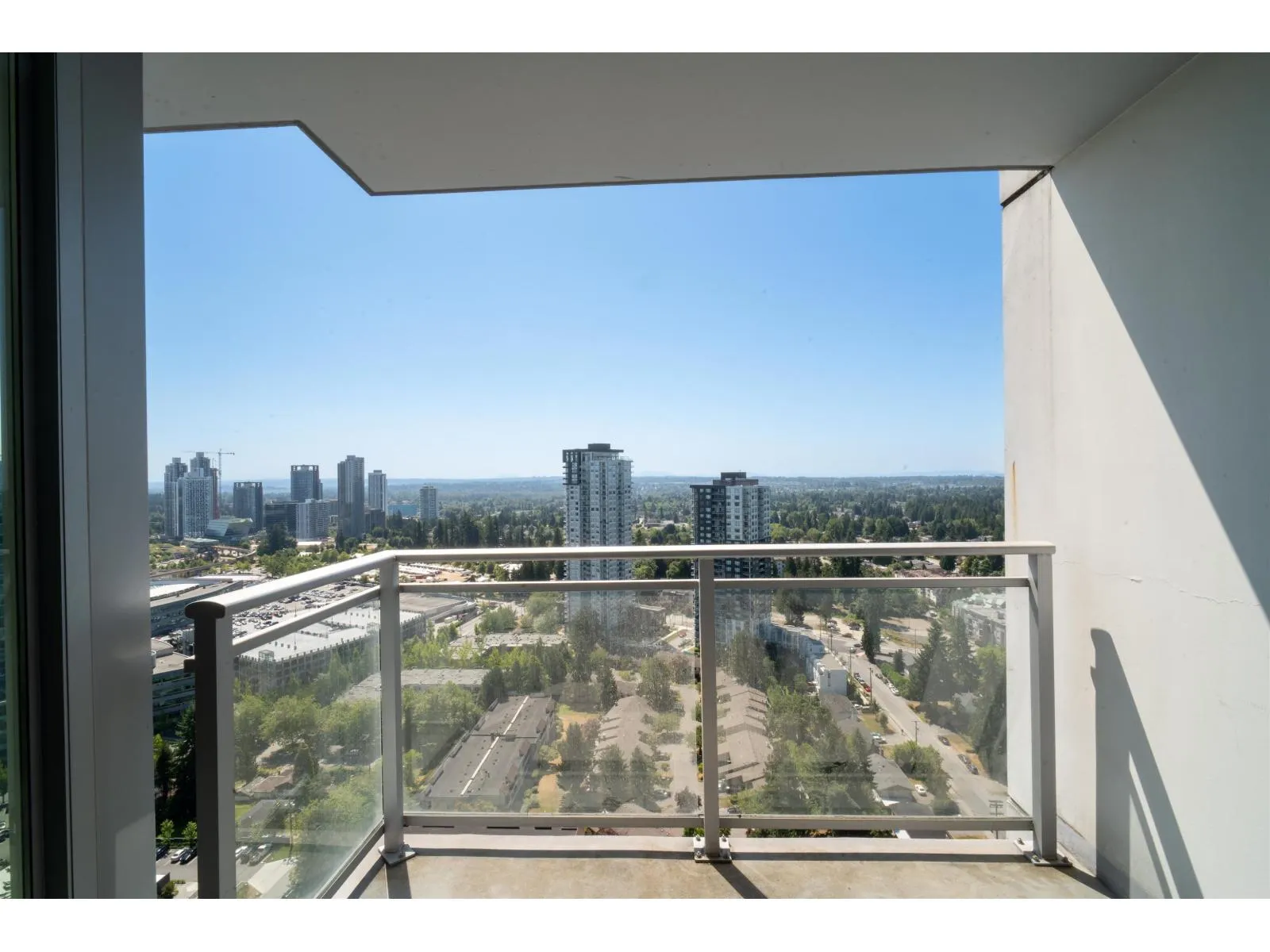 3707 13325 102A AVENUE