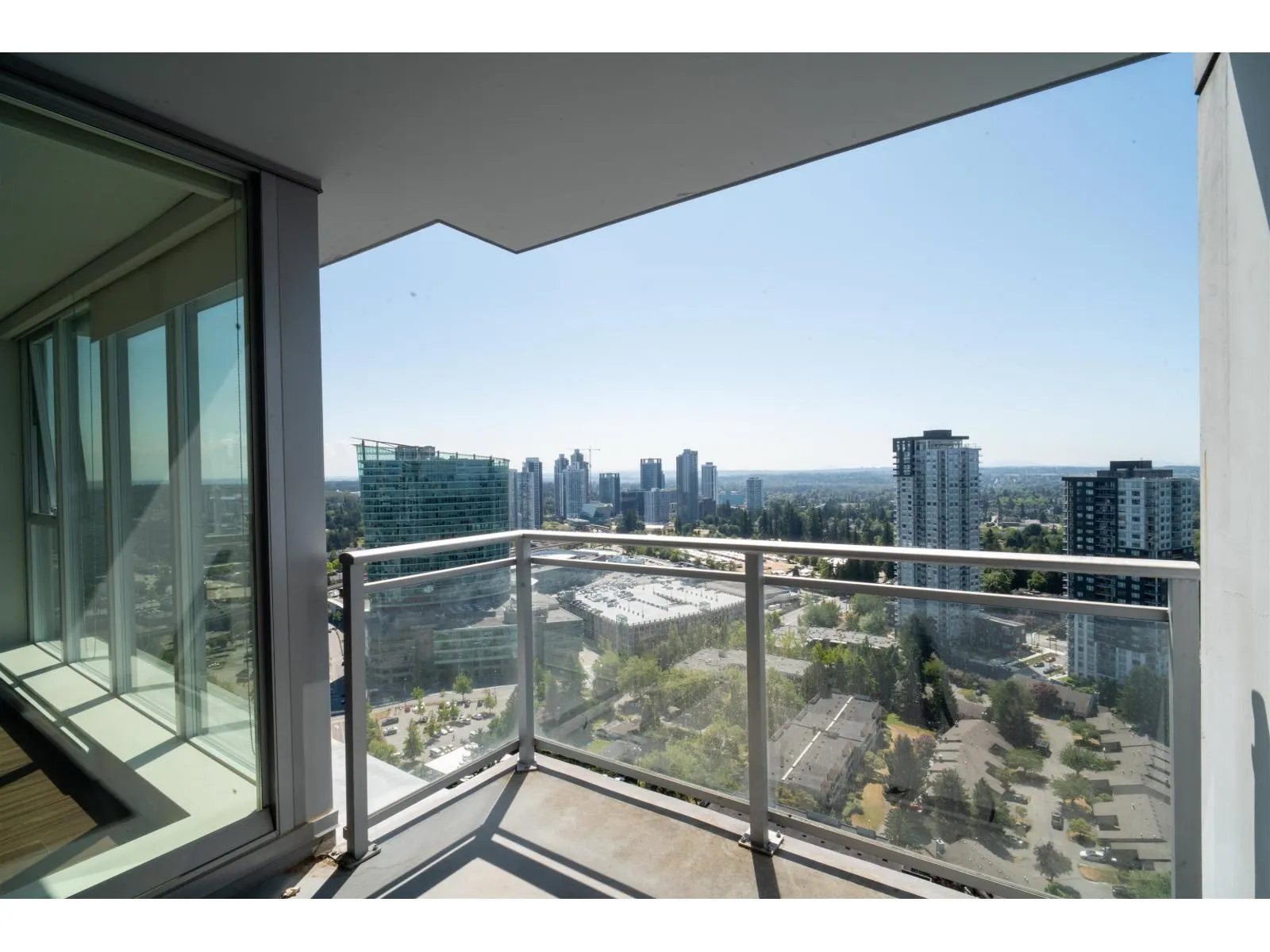 3707 13325 102A AVENUE