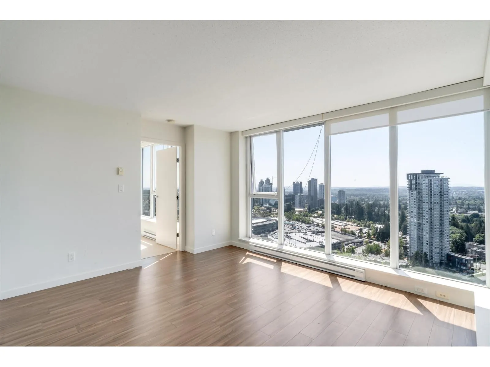 3707 13325 102A AVENUE